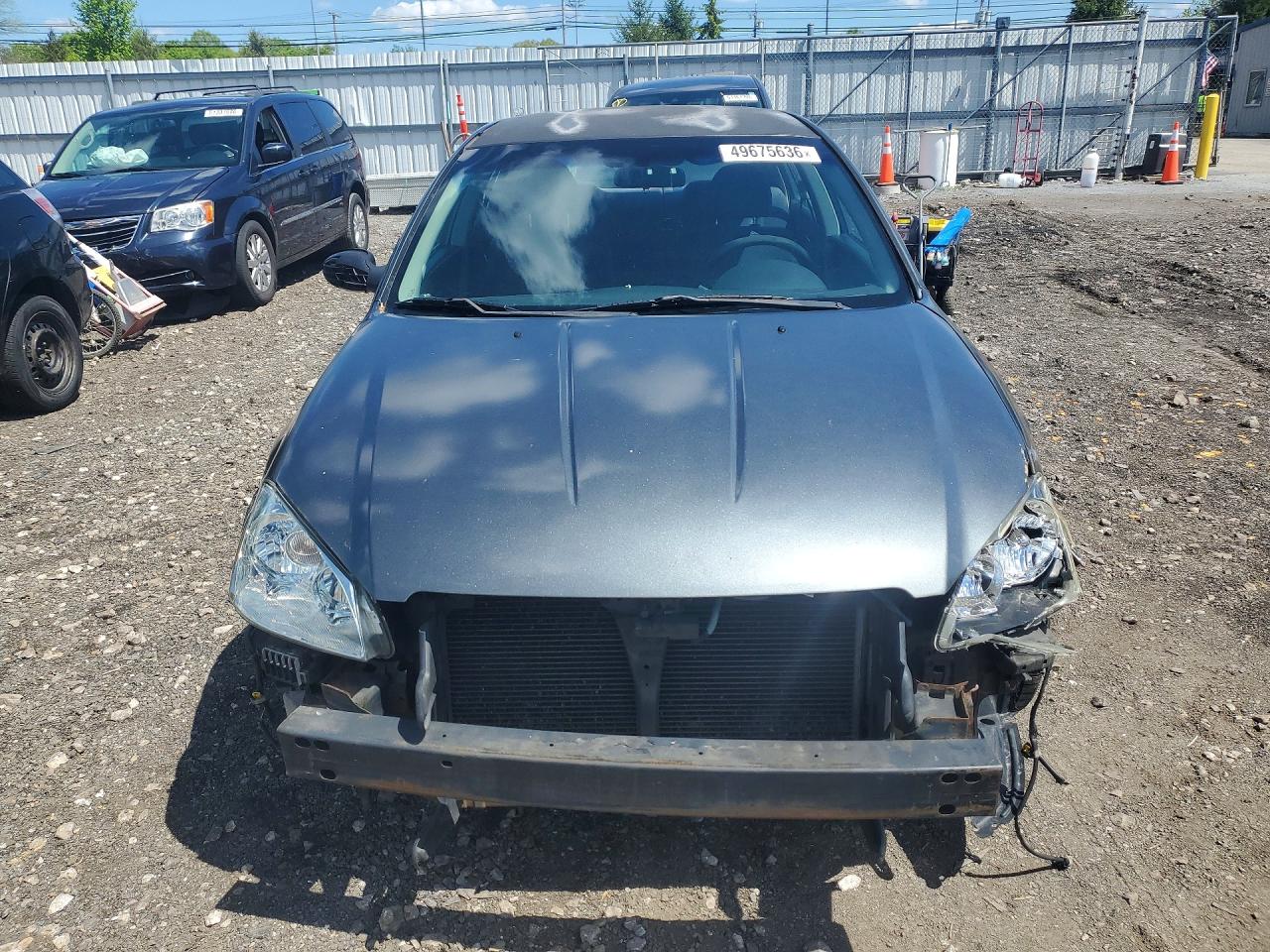 2006 Niss Altima Gray vin: 1N4AL11D16N388067