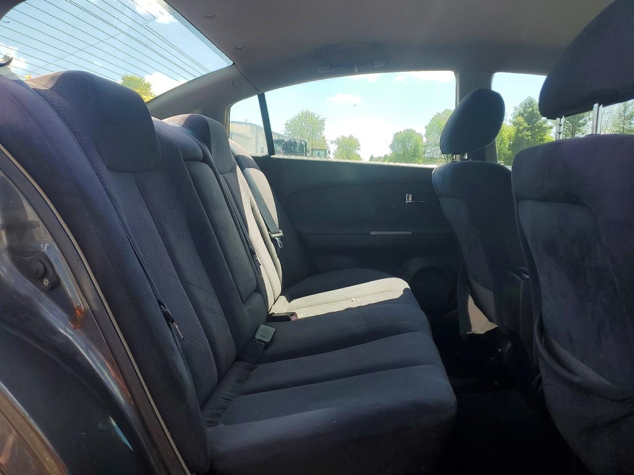 2006 Niss Altima Gray vin: 1N4AL11D16N388067