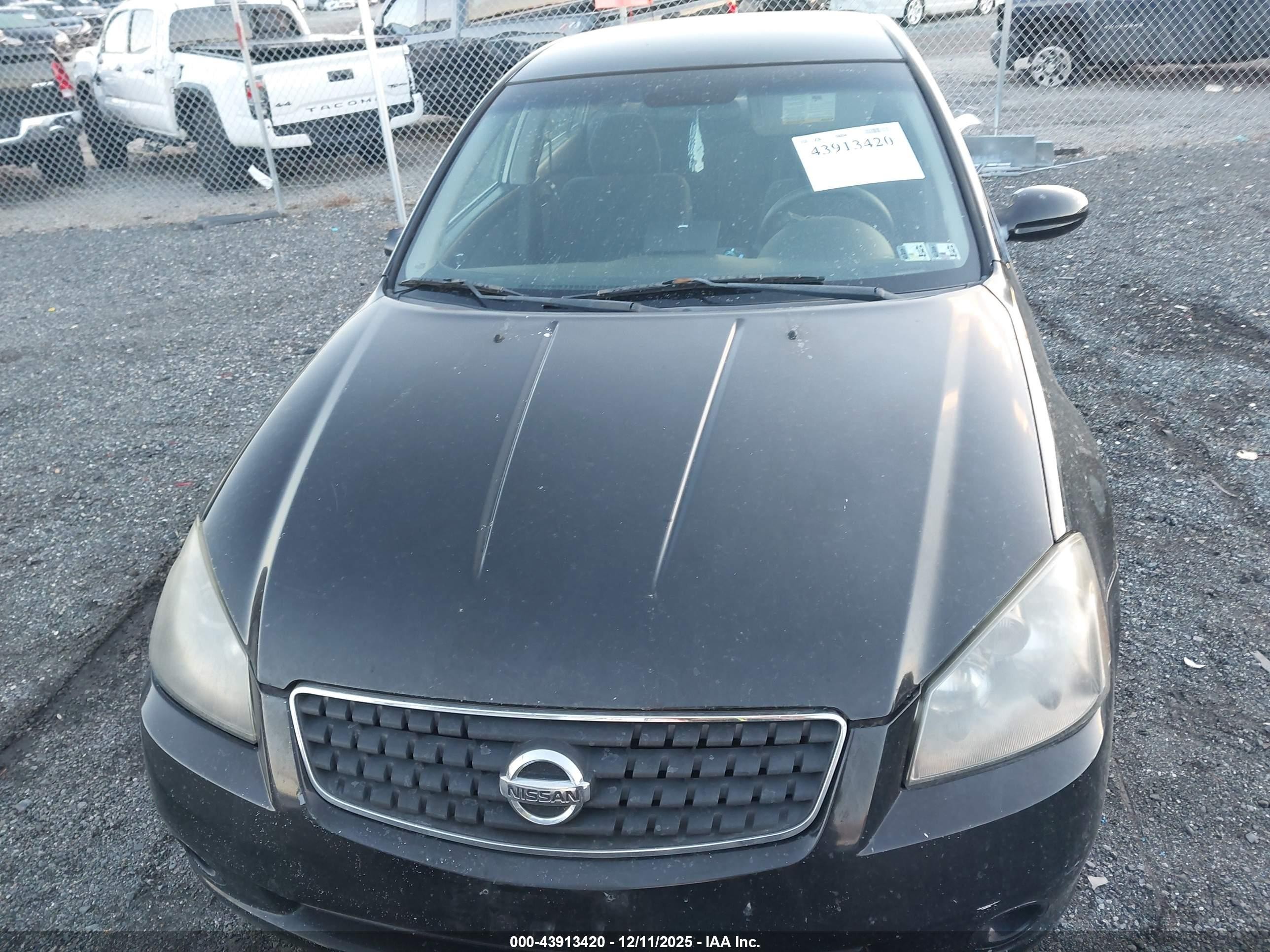 2006 Nissan Altima 2.5 S Black vin: 1N4AL11D16N449532