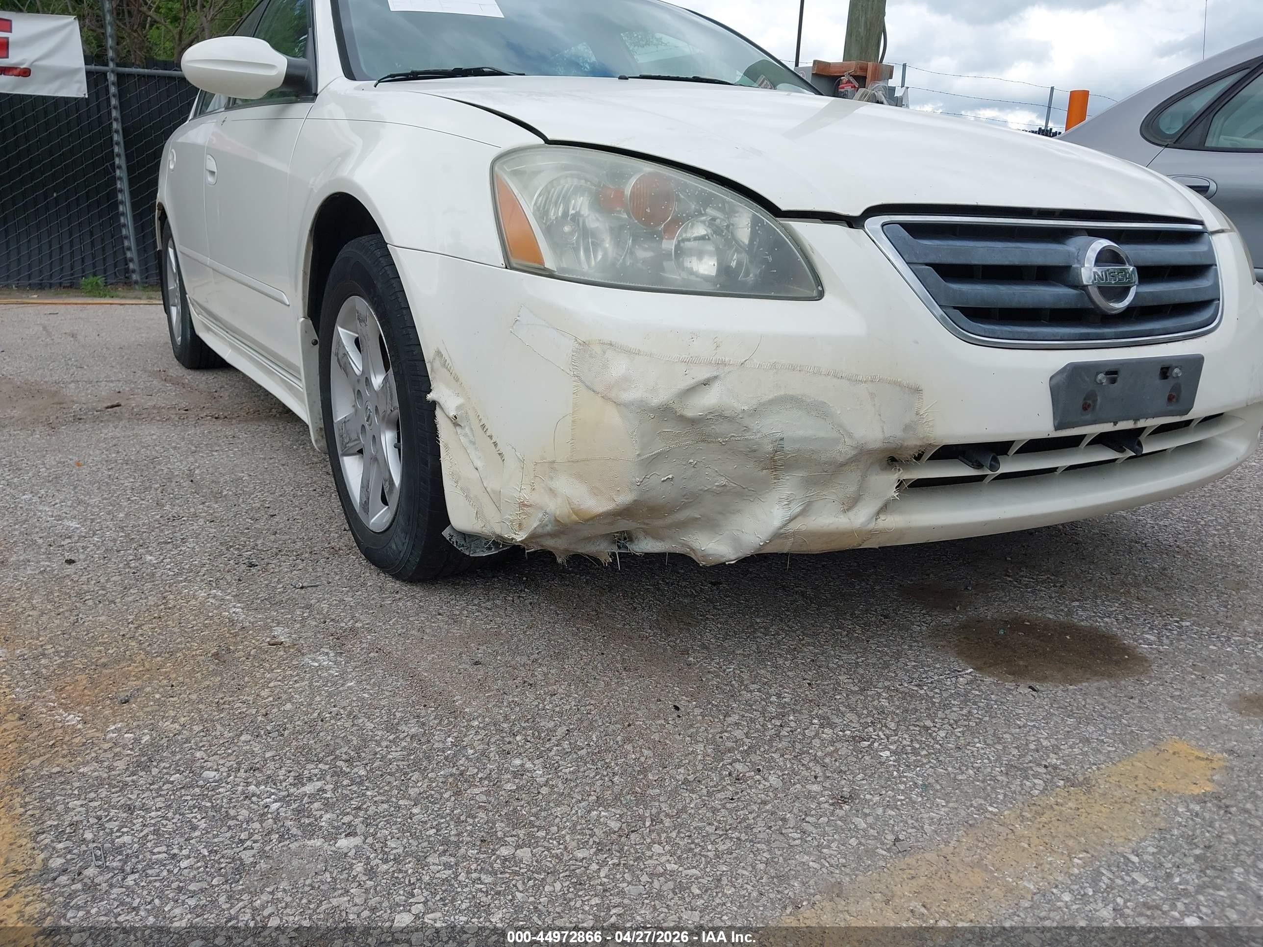 2003 Nissan Altima 2.5 S White vin: 1N4AL11D23C126596