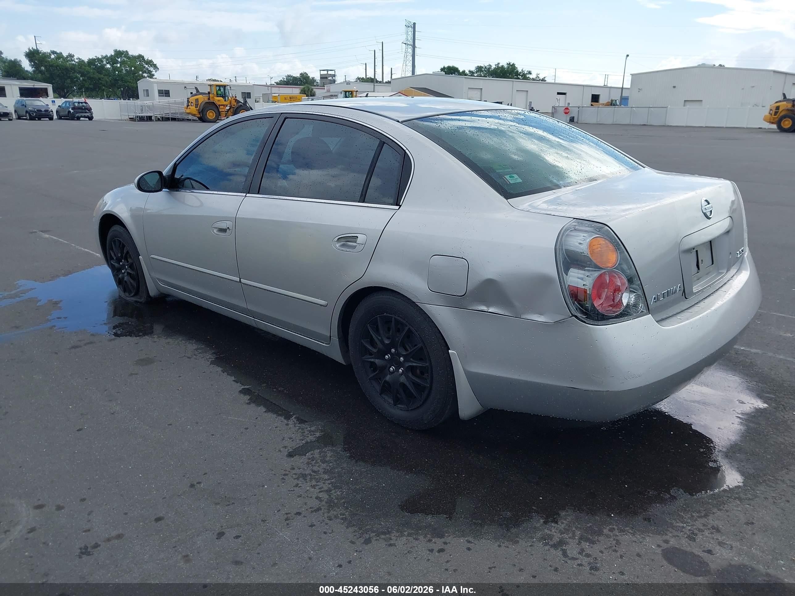2003 Nissan Altima 2.5 S Silver vin: 1N4AL11D23C177337