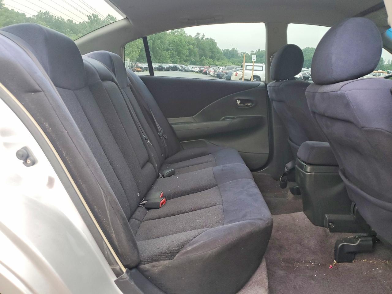 2003 Nissan Altima 2.5 Серебряный vin: 1N4AL11D23C255843