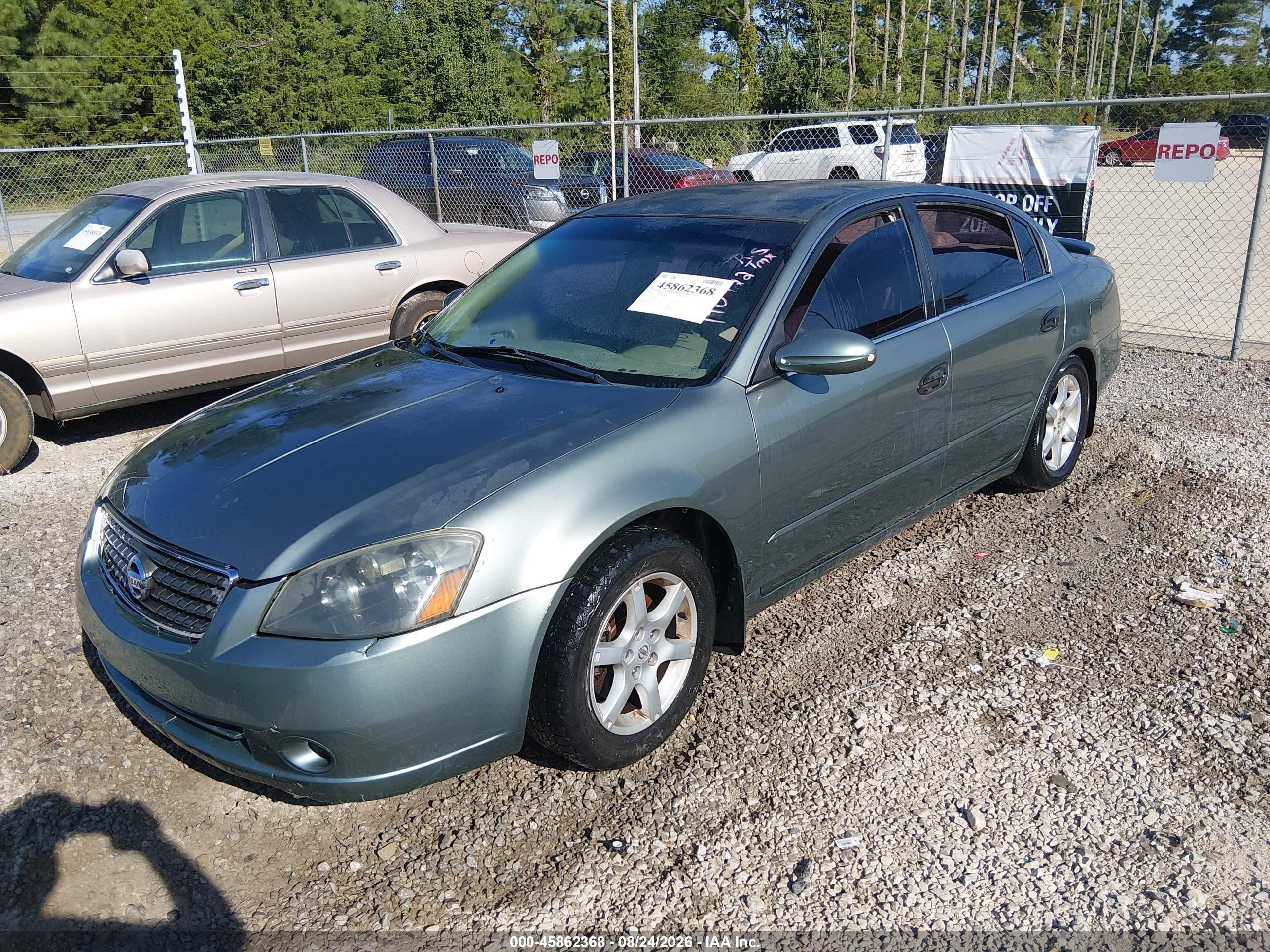 2005 Nissan Altima 2.5 S Green vin: 1N4AL11D25C140422