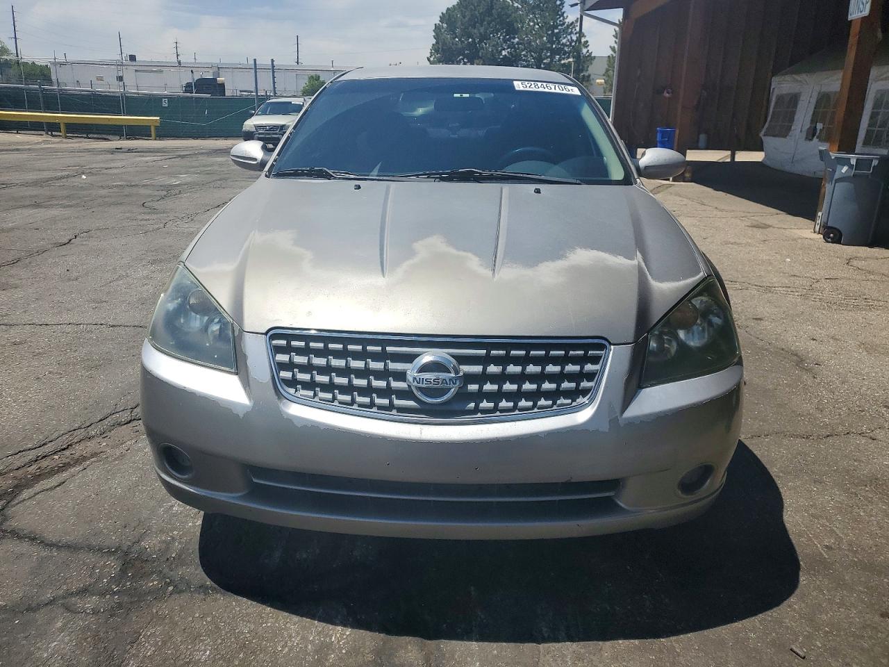 2005 Nissan Altima 2.5 Beige vin: 1N4AL11D25C248149