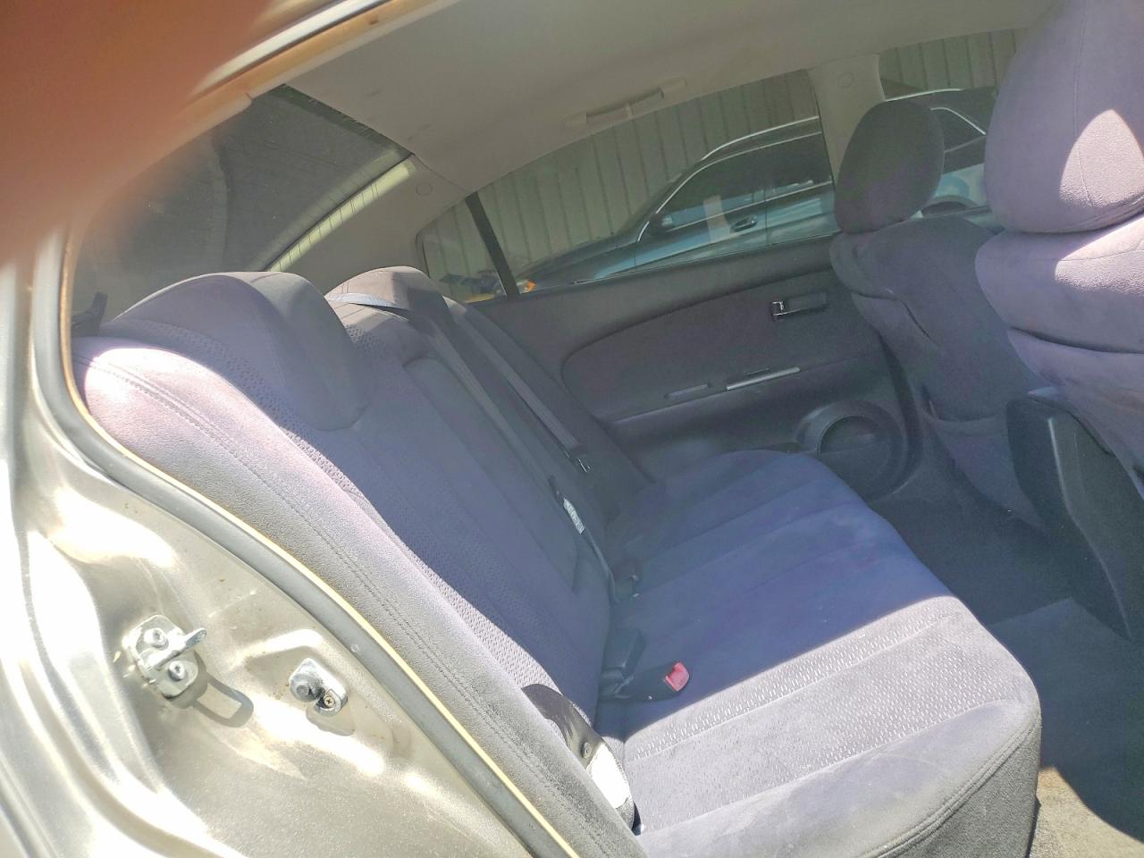 2005 Nissan Altima 2.5 Beige vin: 1N4AL11D25C248149