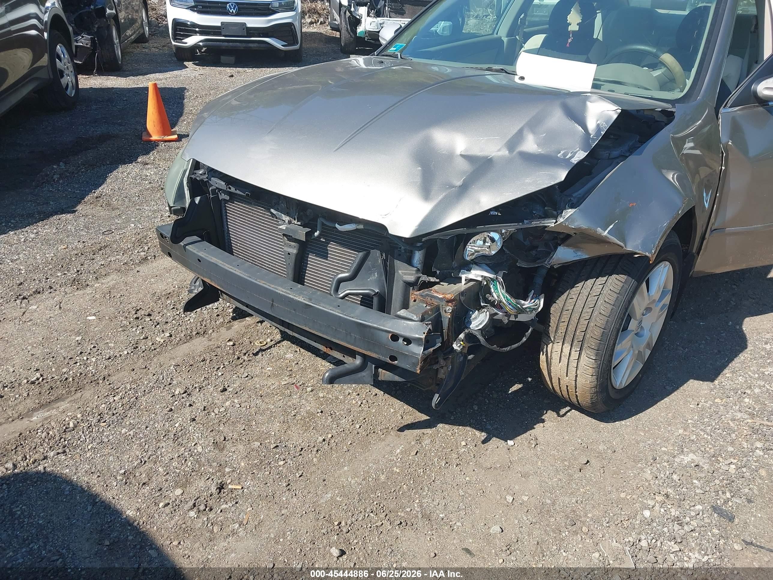 2005 Nissan Altima 2.5 S Gray vin: 1N4AL11D25C256705