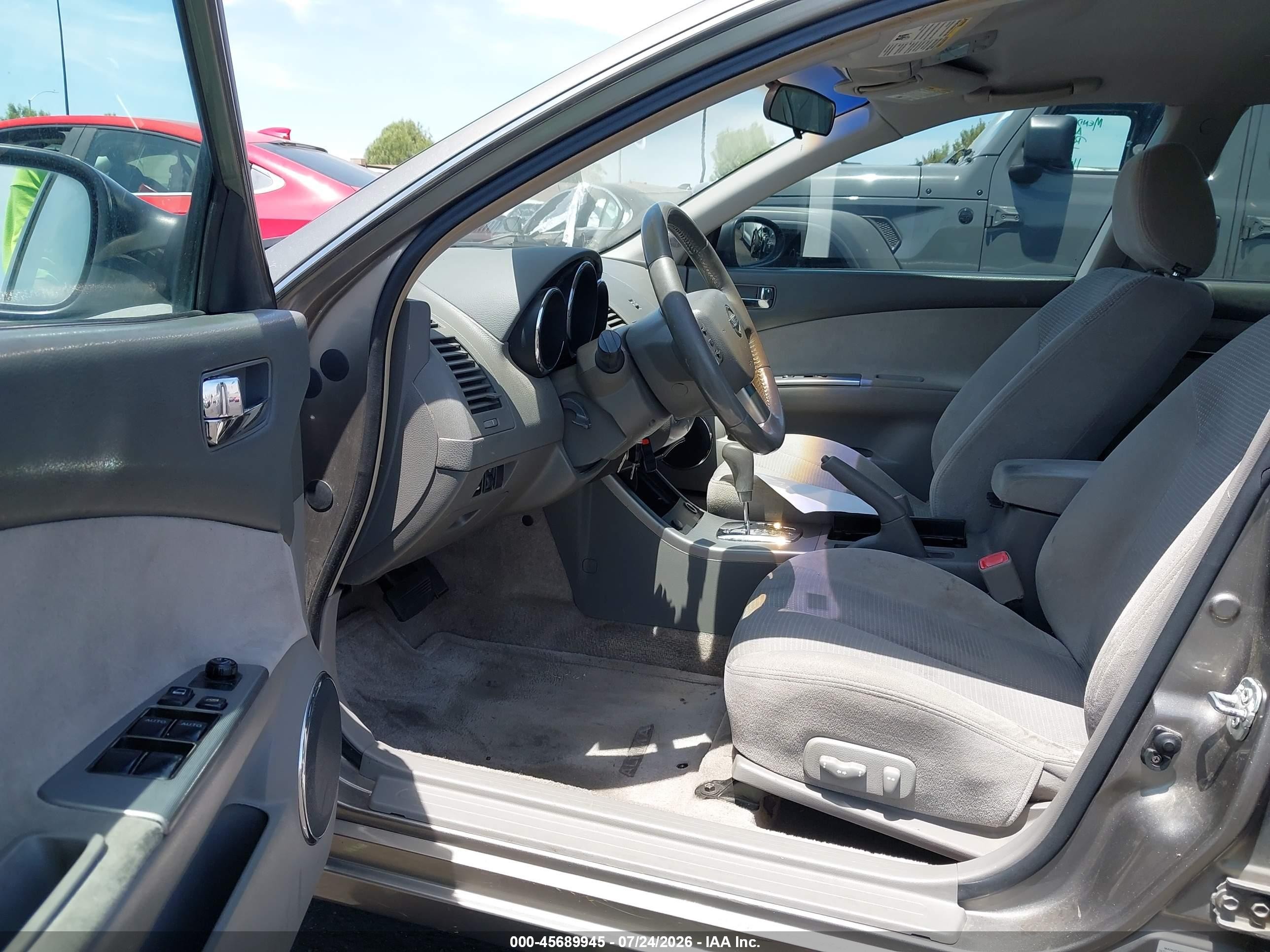 2005 Nissan Altima 2.5 S Brown vin: 1N4AL11D25C312996