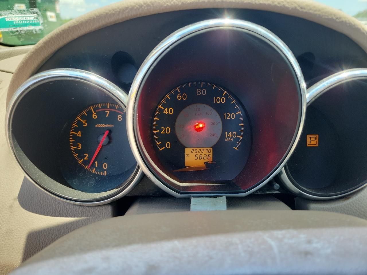 2005 Nissan Altima 2.5 Желто-коричневый vin: 1N4AL11D25N442054