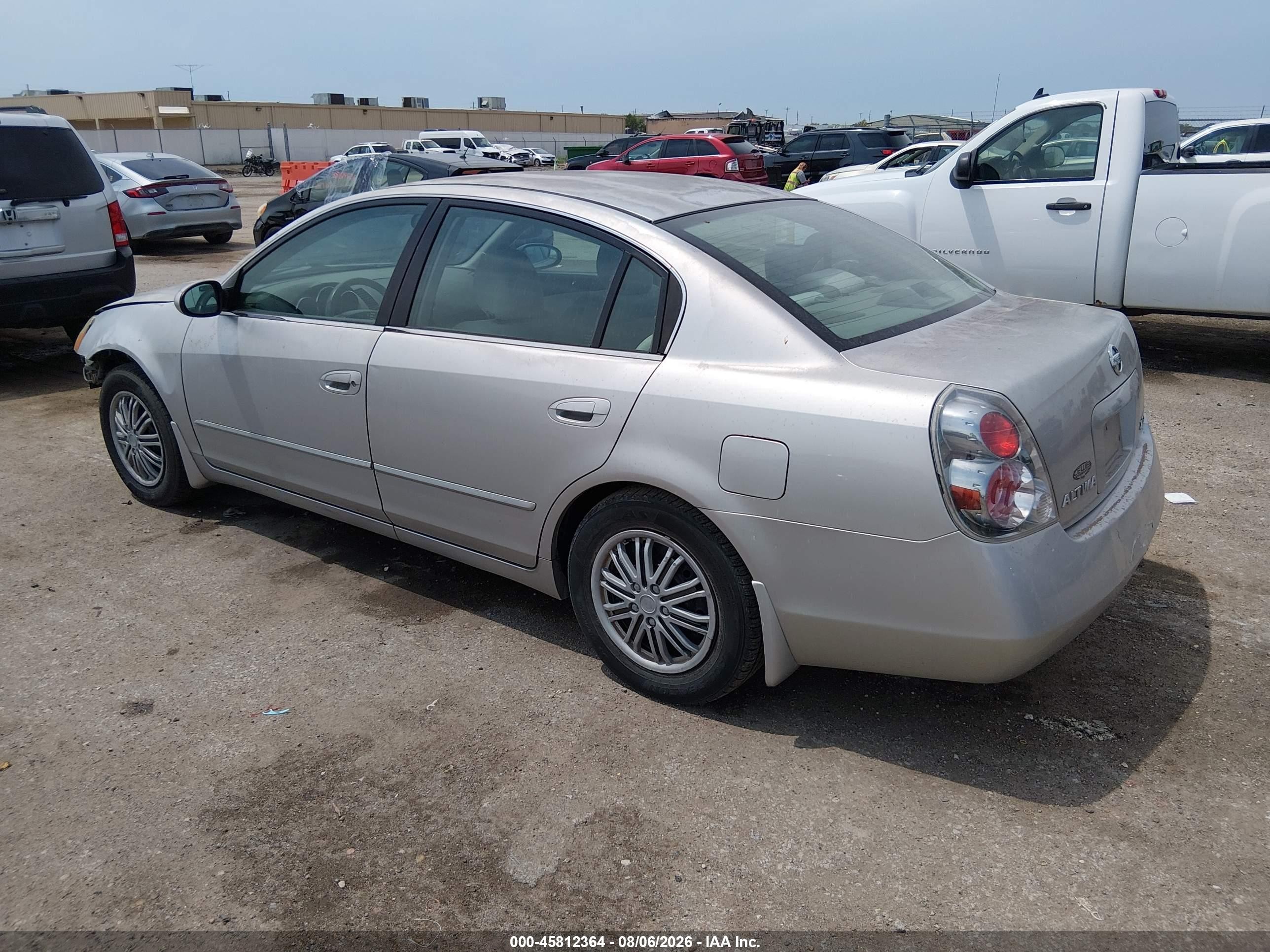 2005 Nissan Altima 2.5 S Желто-коричневый vin: 1N4AL11D25N455290