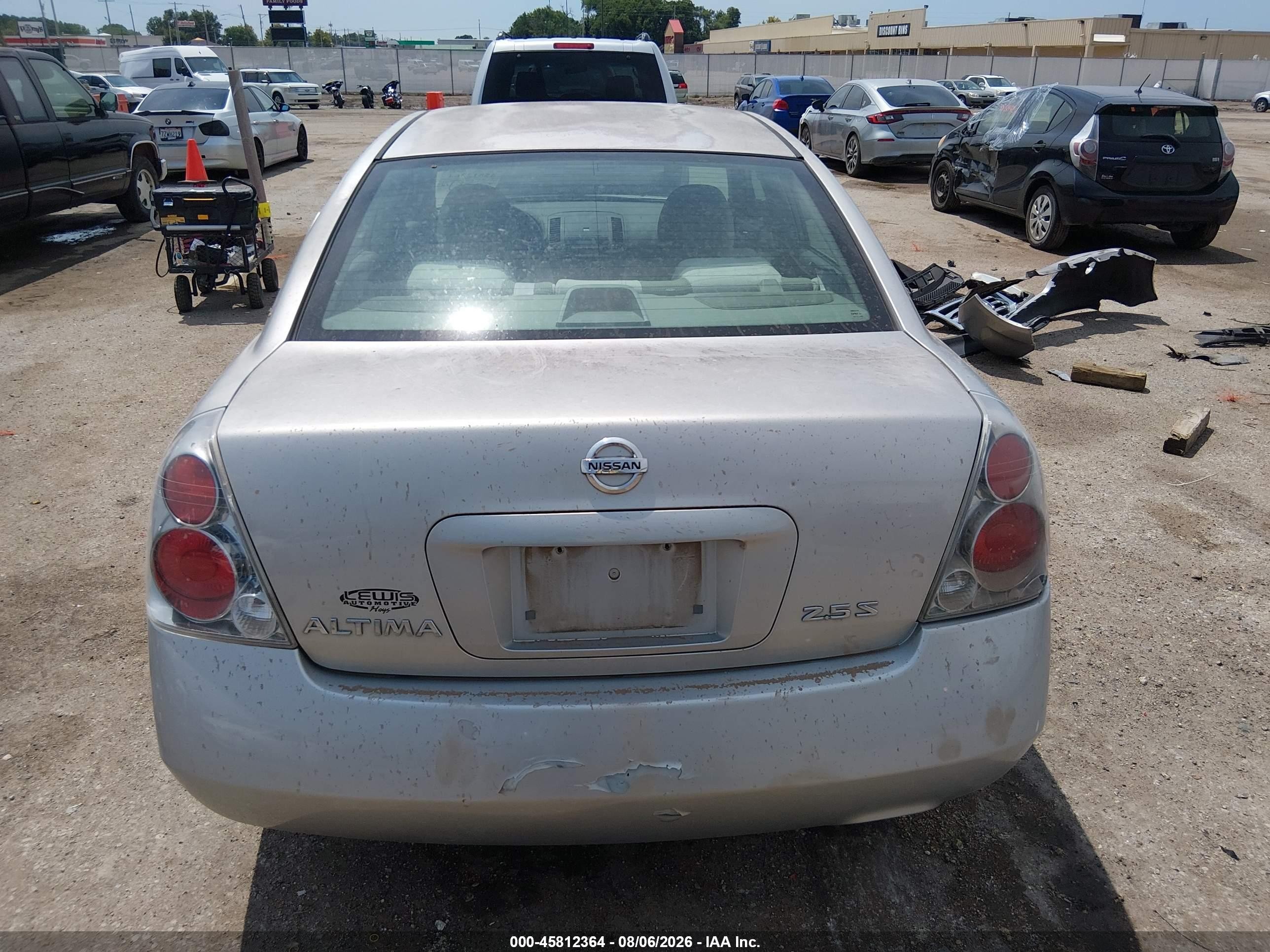 2005 Nissan Altima 2.5 S Желто-коричневый vin: 1N4AL11D25N455290