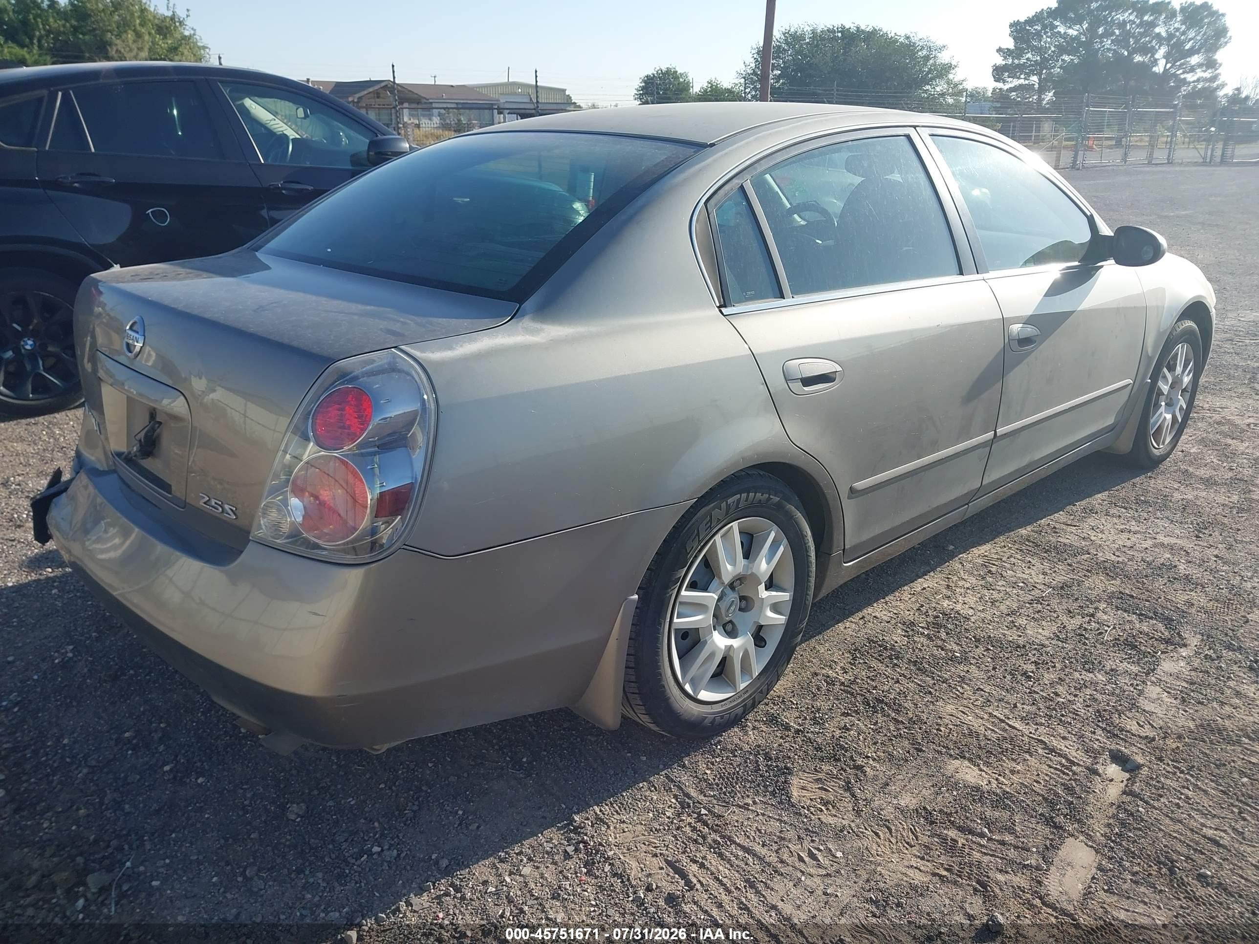 2005 Nissan Altima 2.5 S Gold vin: 1N4AL11D25N498205