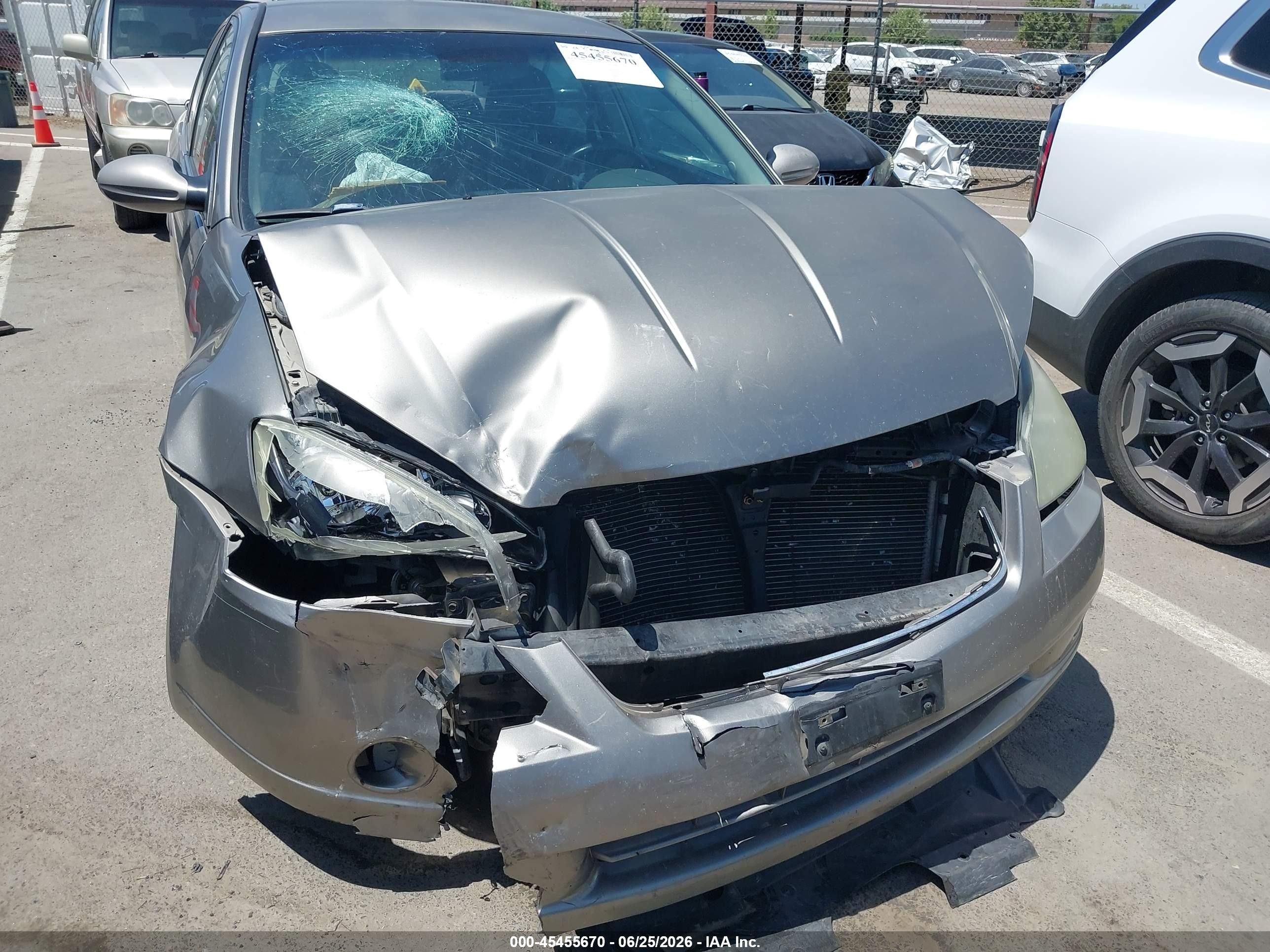 2005 Nissan Altima 2.5 S Gray vin: 1N4AL11D25N902054