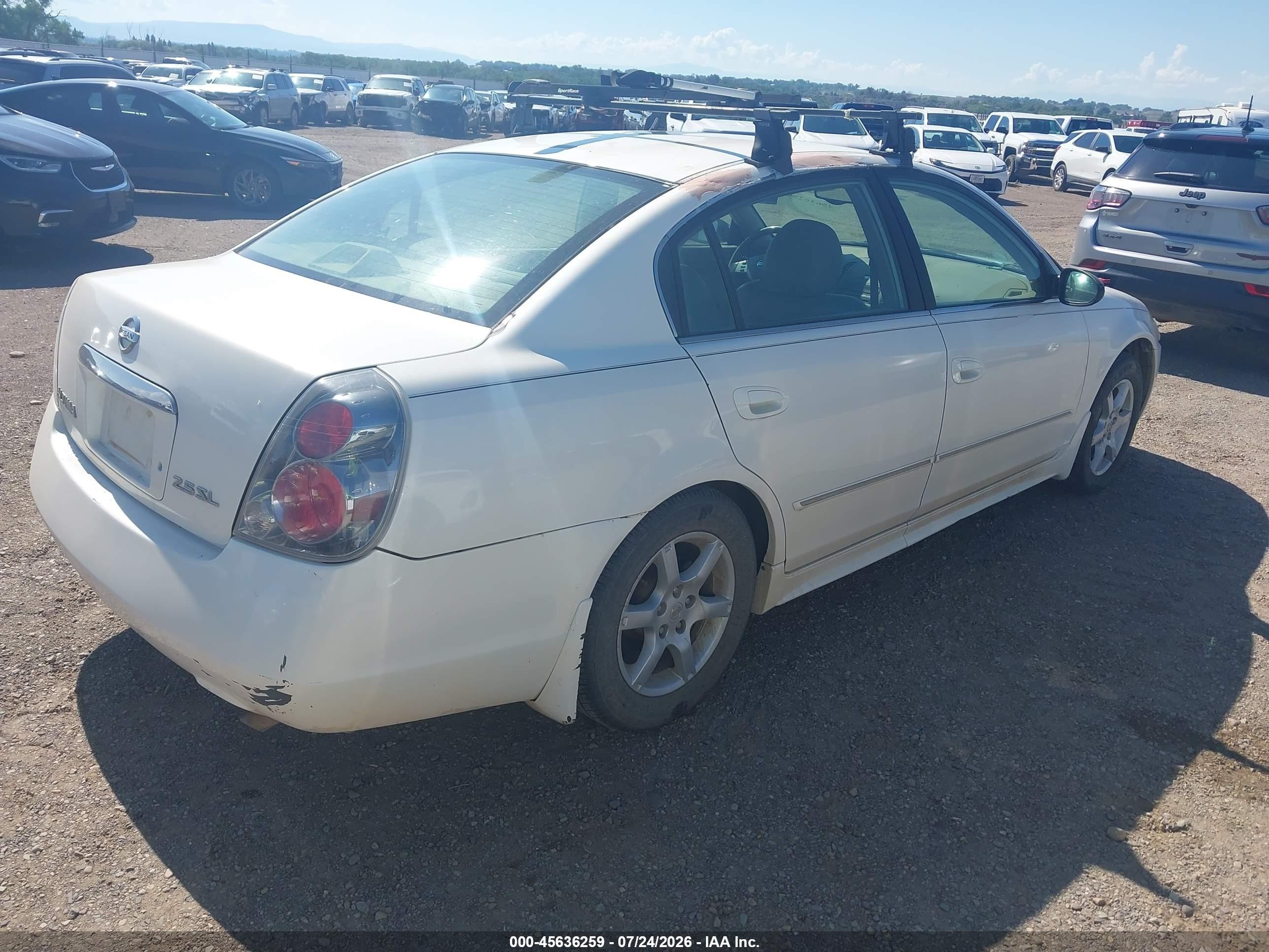 2005 Nissan Altima 2.5 S White vin: 1N4AL11D25N914804