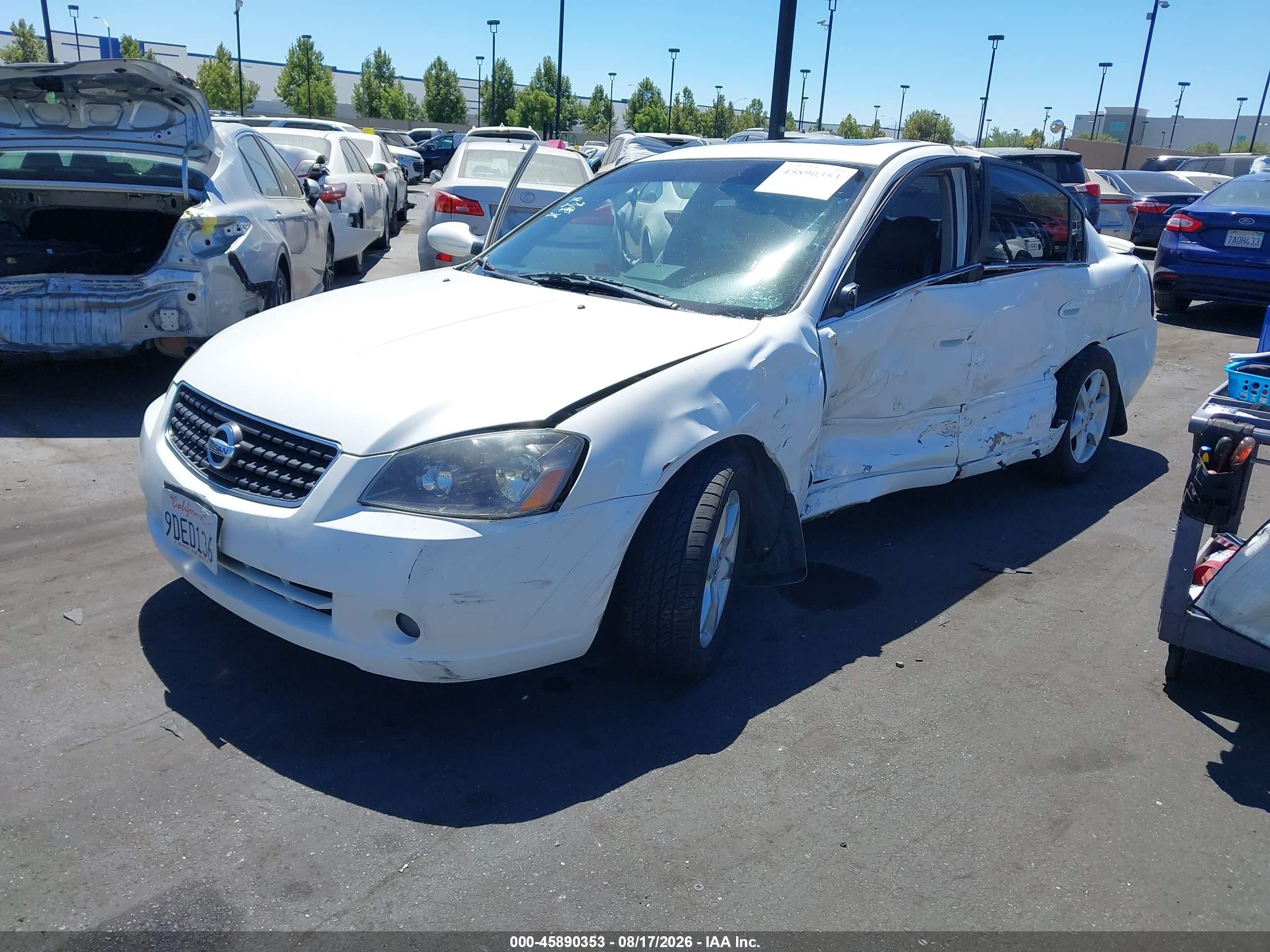 2006 Nissan Altima 2.5 S Белый vin: 1N4AL11D26C142026