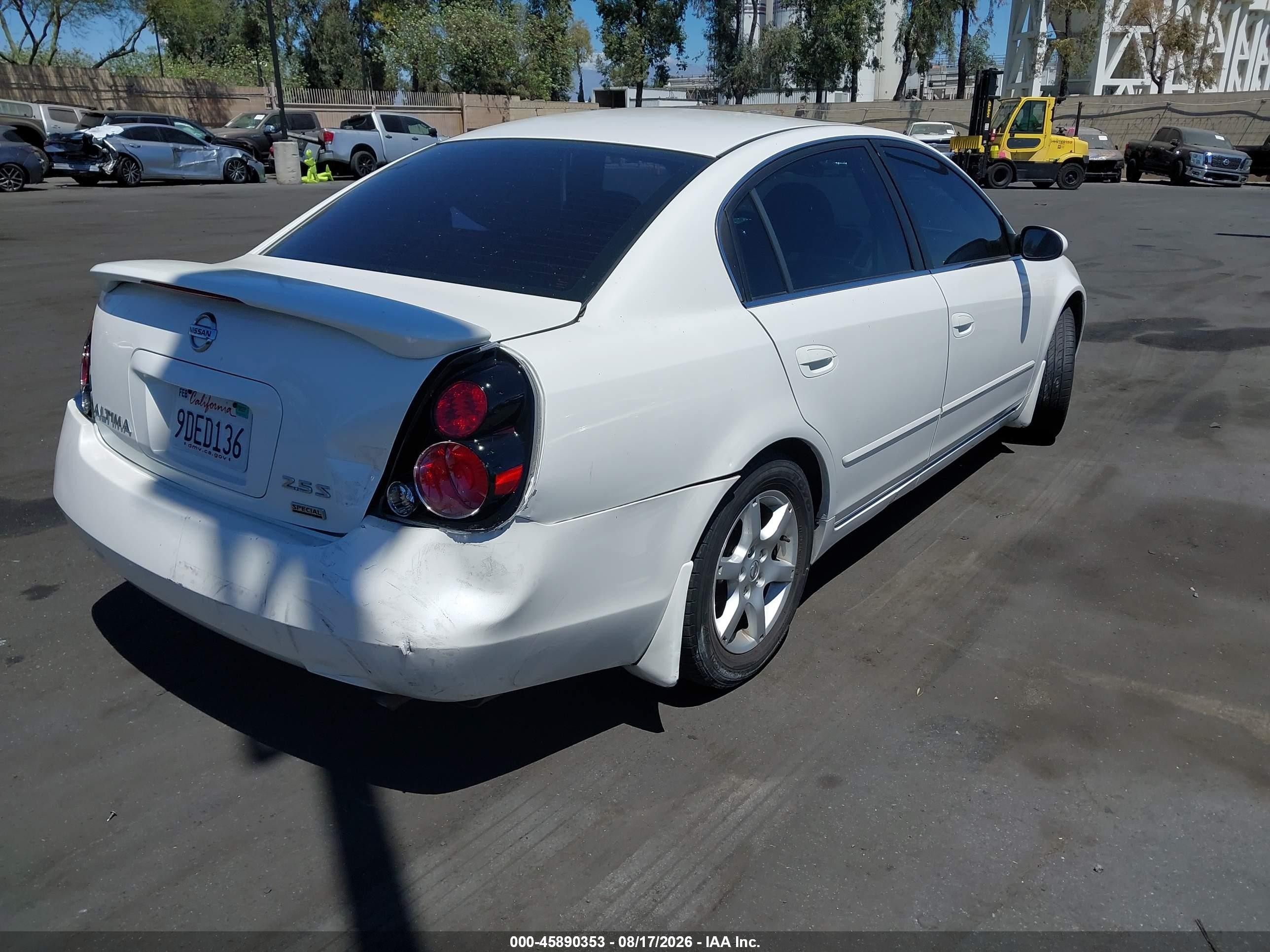 2006 Nissan Altima 2.5 S Белый vin: 1N4AL11D26C142026