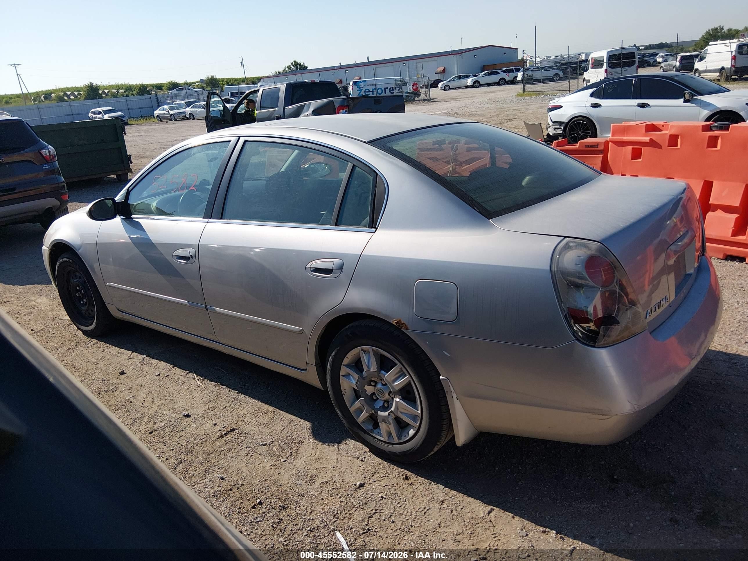 2006 Nissan Altima 2.5 S Silver vin: 1N4AL11D26C150420