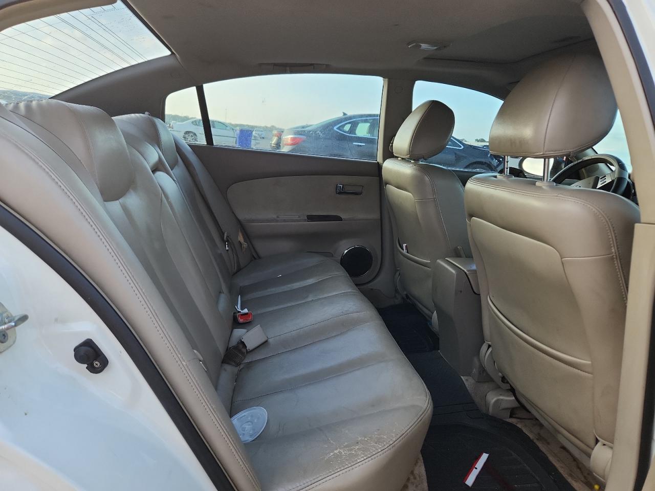 2006 Nissan Altima 2.5 White vin: 1N4AL11D26C206548