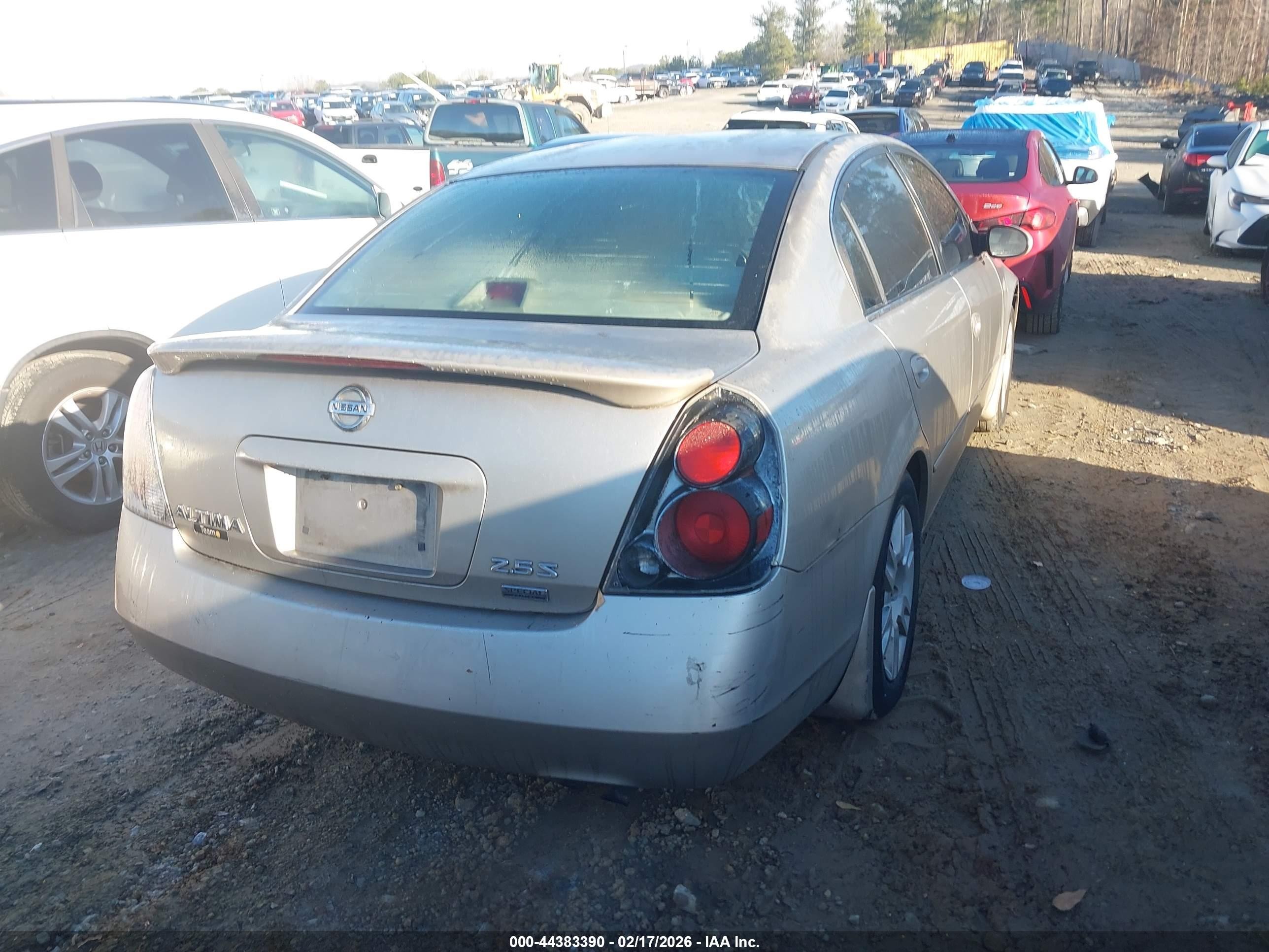 2006 Nissan Altima 2.5 S Желто-коричневый vin: 1N4AL11D26N302832