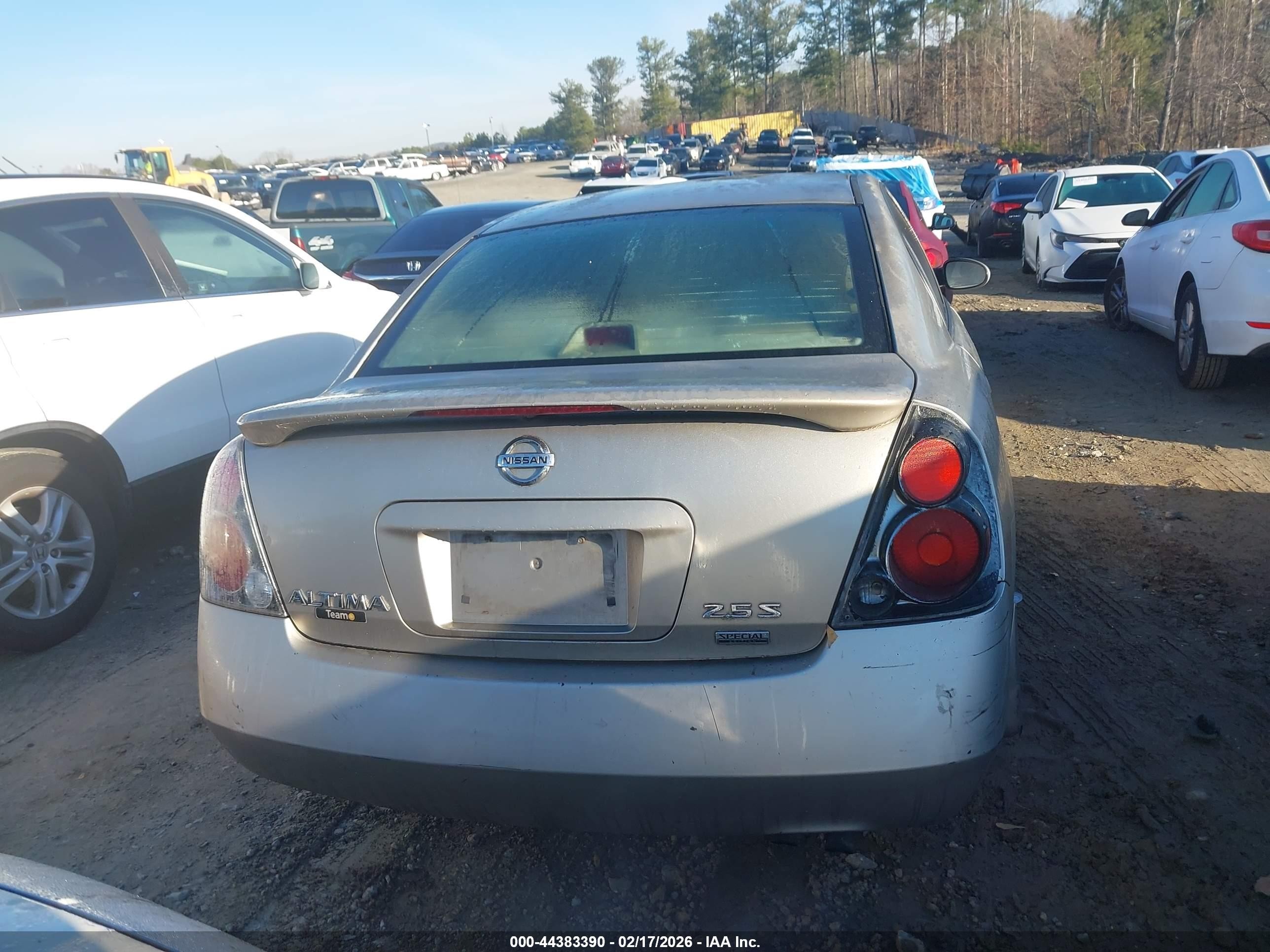 2006 Nissan Altima 2.5 S Желто-коричневый vin: 1N4AL11D26N302832