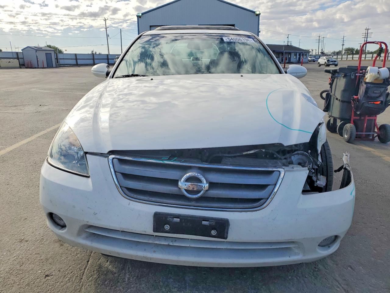 2002 Nissan Altima 2.5 White vin: 1N4AL11D32C147133