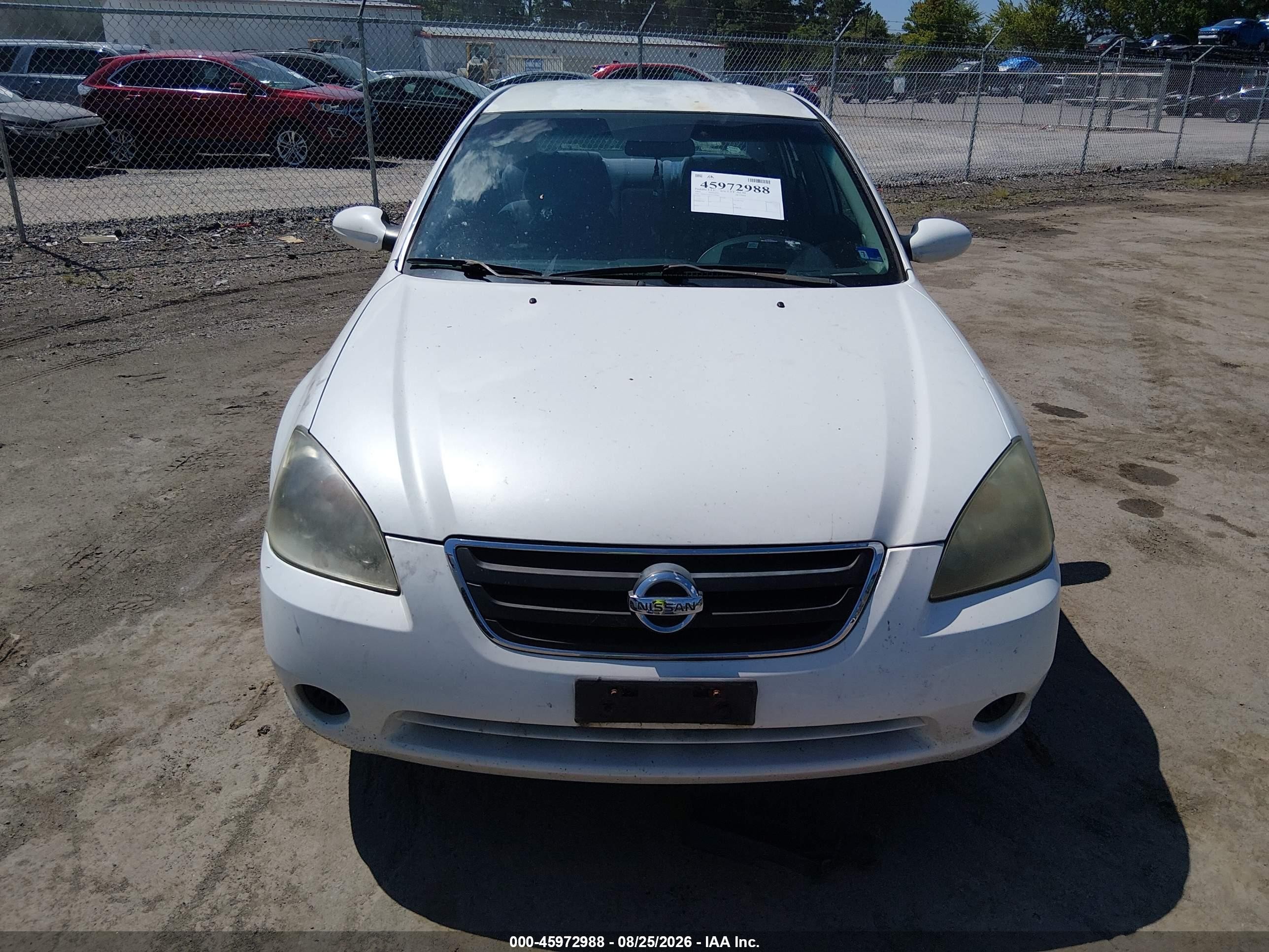 2002 Nissan Altima 2.5 S White vin: 1N4AL11D32C718605