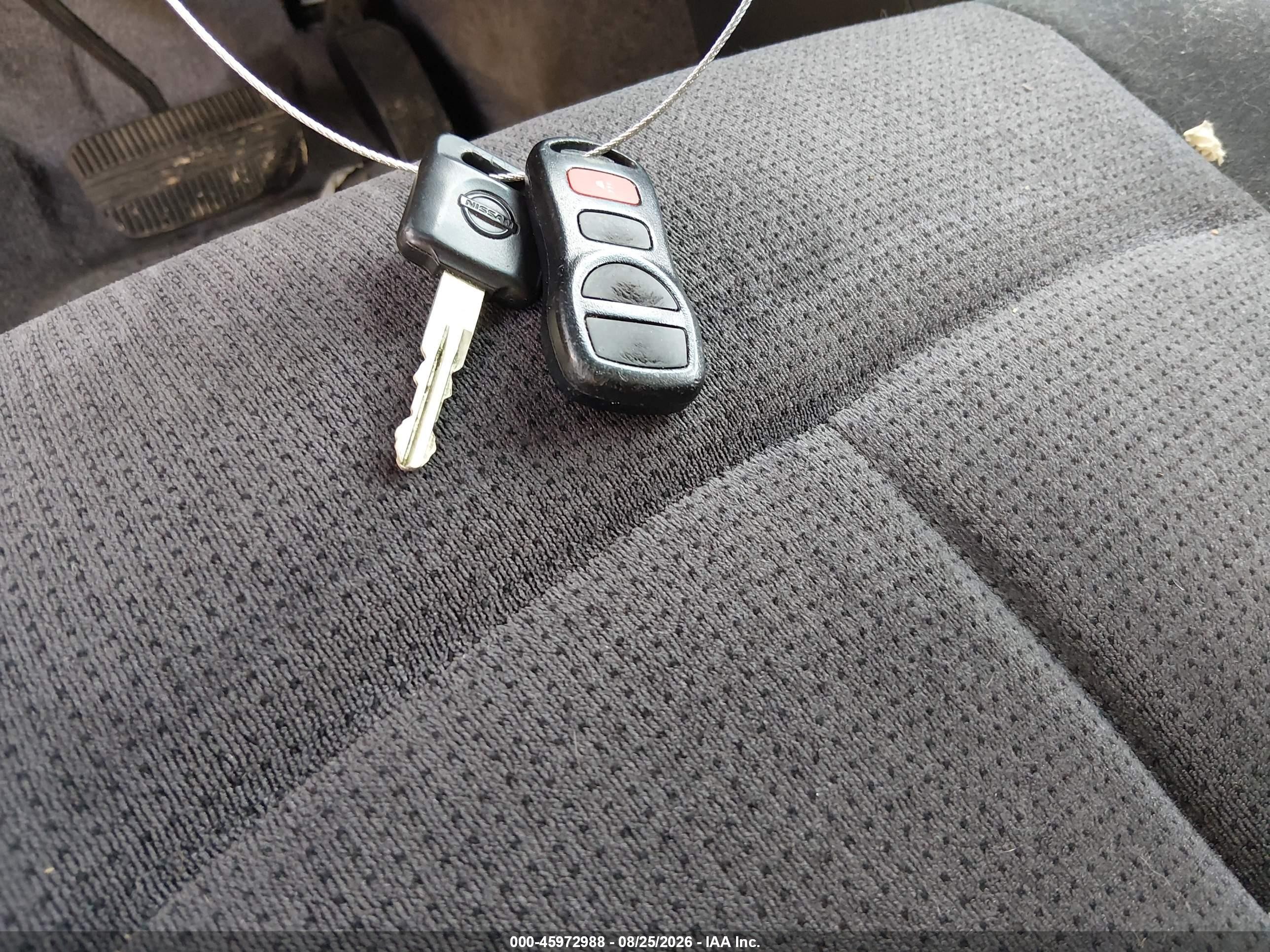 2002 Nissan Altima 2.5 S White vin: 1N4AL11D32C718605