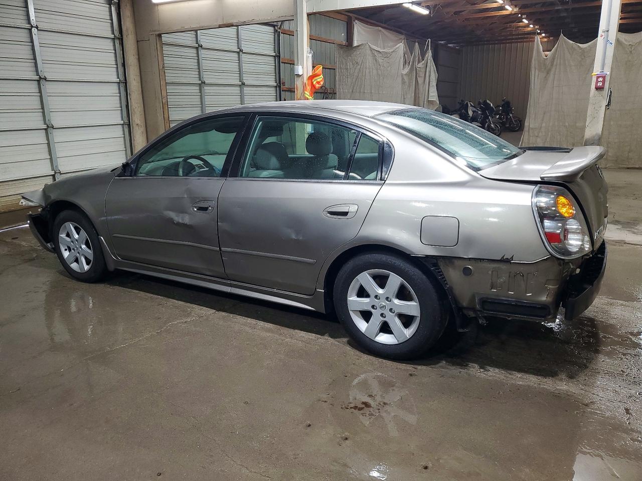 2003 Nissan Altima 2.5 Tan vin: 1N4AL11D33C108348