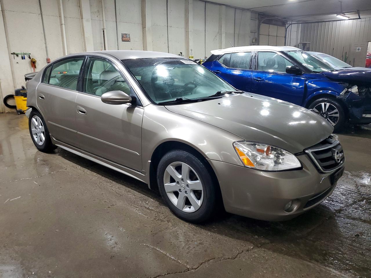 2003 Nissan Altima 2.5 Tan vin: 1N4AL11D33C108348