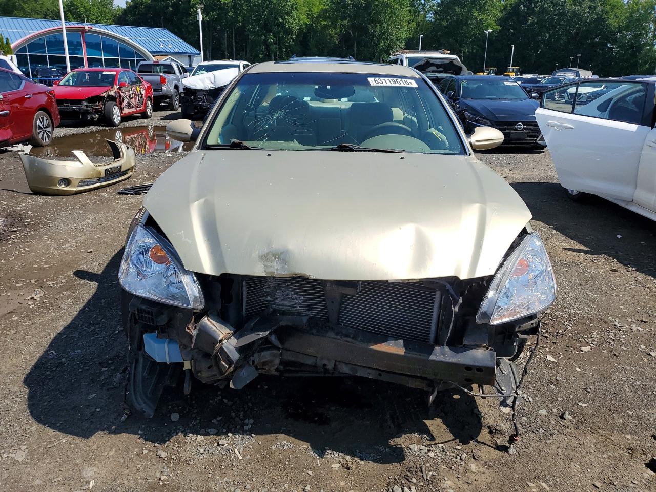 2003 Nissan Altima 2.5 Золотой vin: 1N4AL11D33C123481