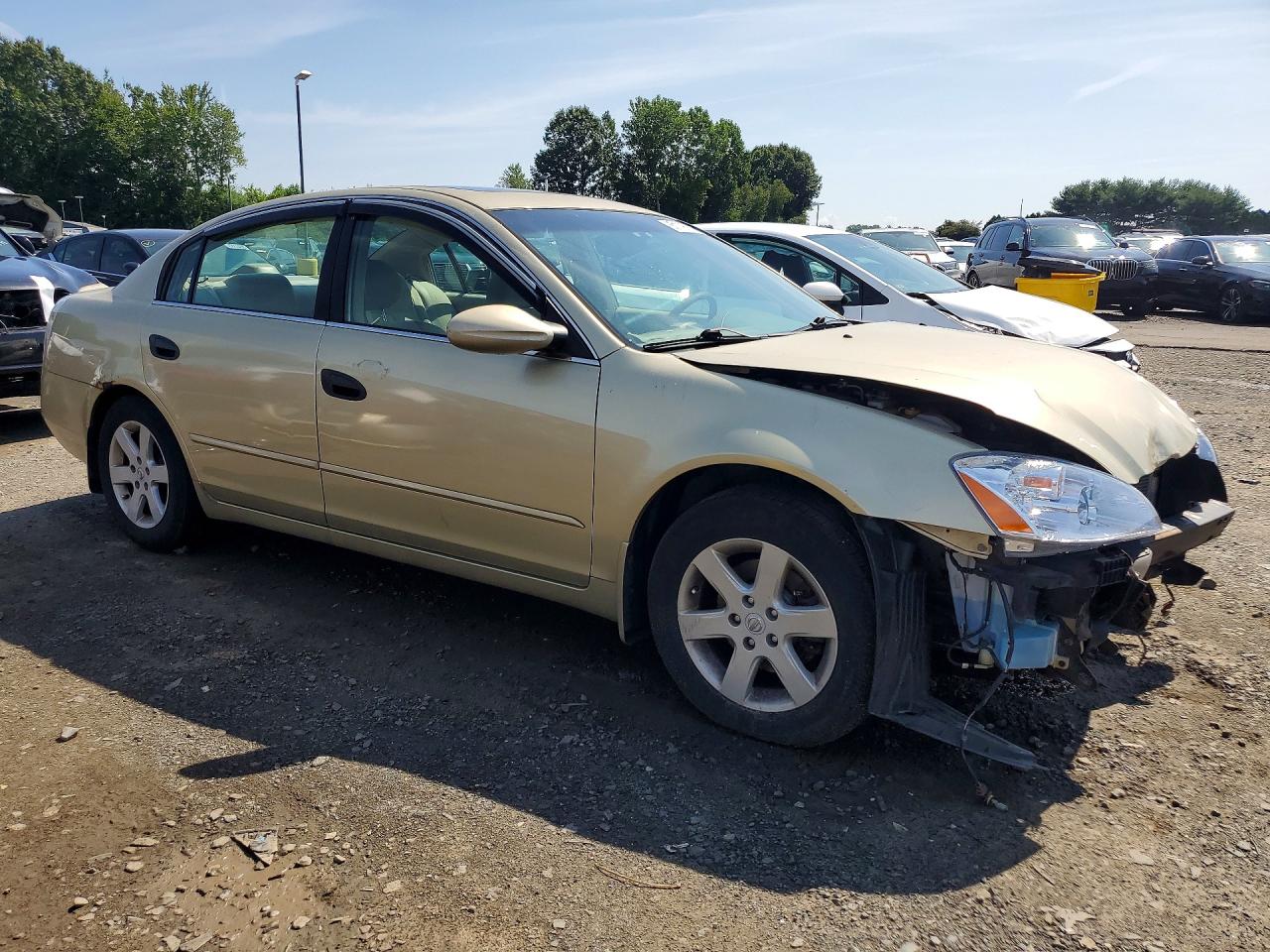 2003 Nissan Altima 2.5 Золотой vin: 1N4AL11D33C123481