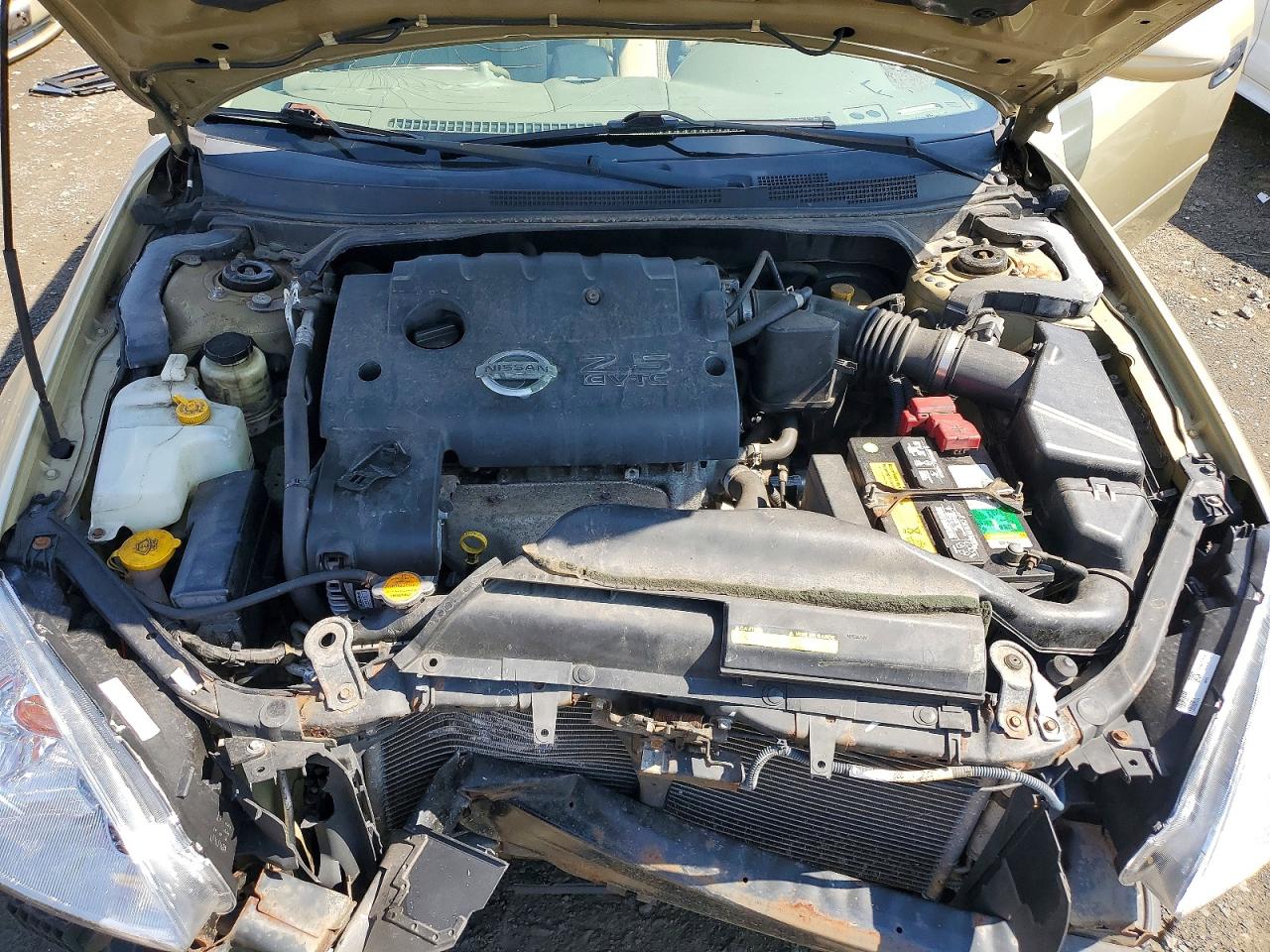 2003 Nissan Altima 2.5 Золотой vin: 1N4AL11D33C123481