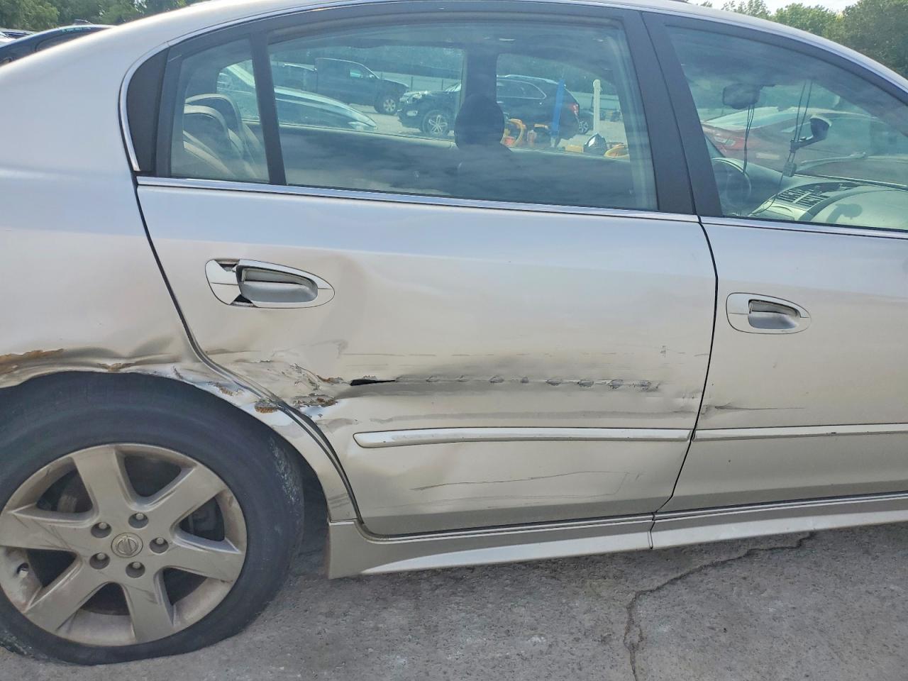 2003 Nissan Altima Серебряный vin: 1N4AL11D33C141236