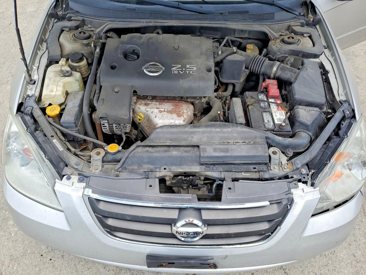 2003 Nissan Altima 2.5 Silver vin: 1N4AL11D33C174656