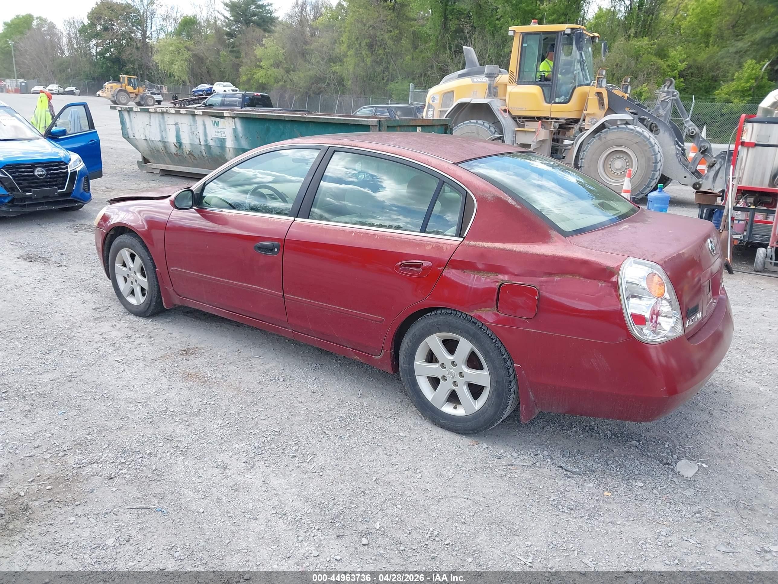2003 Nissan Altima 2.5 S Burgundy vin: 1N4AL11D33C228683