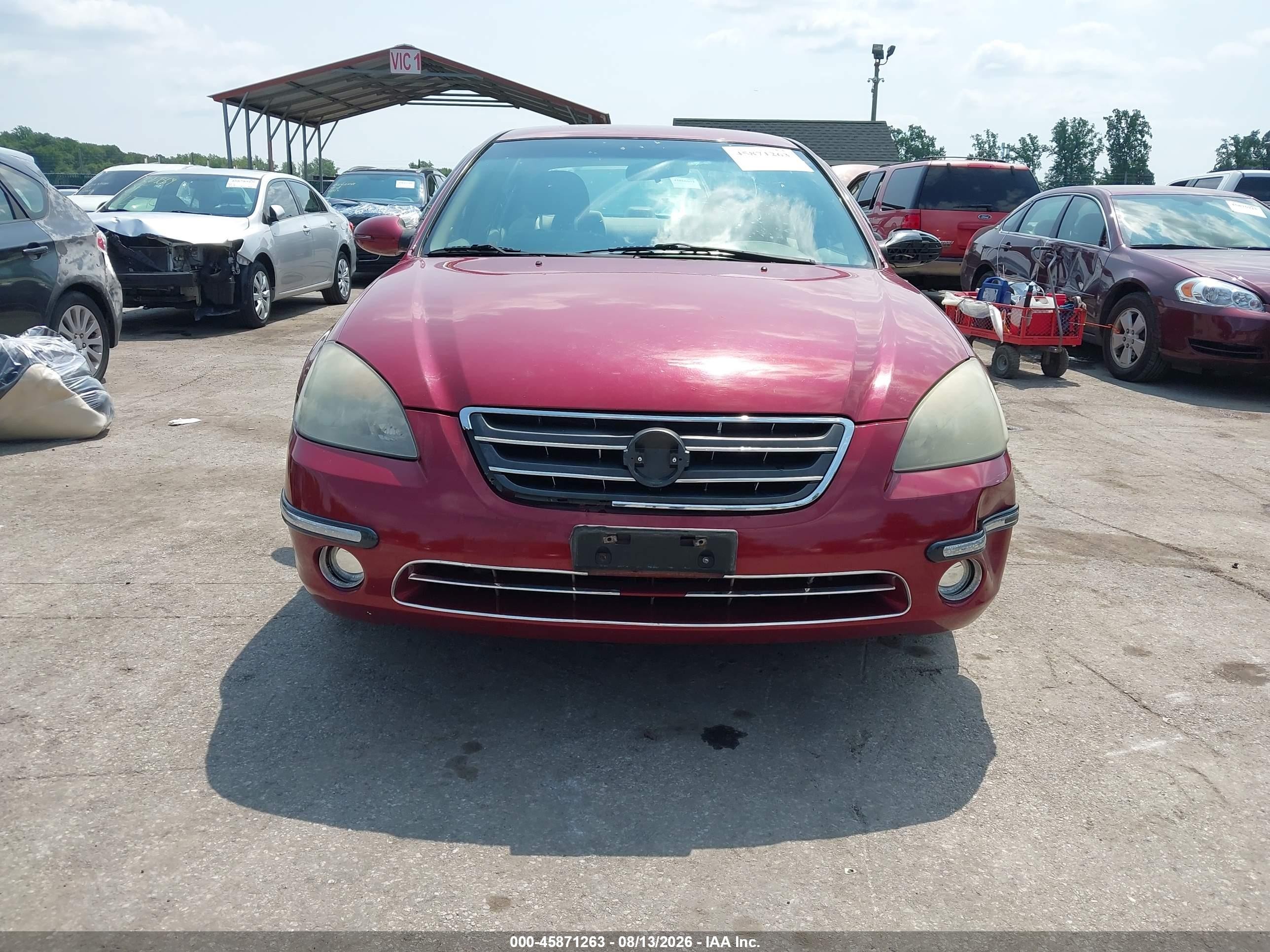 2003 Nissan Altima 2.5 S Red vin: 1N4AL11D33C311546