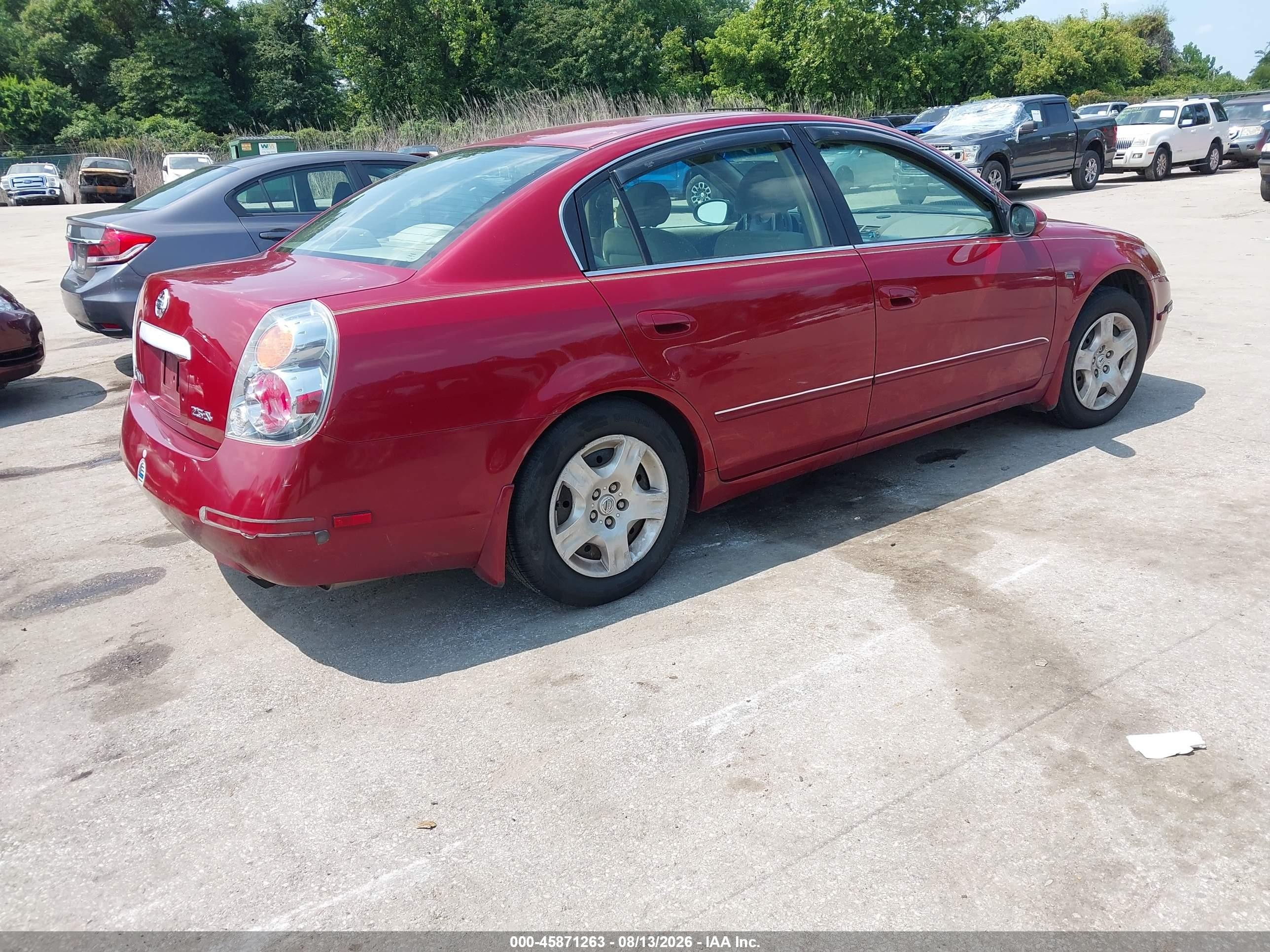 2003 Nissan Altima 2.5 S Red vin: 1N4AL11D33C311546