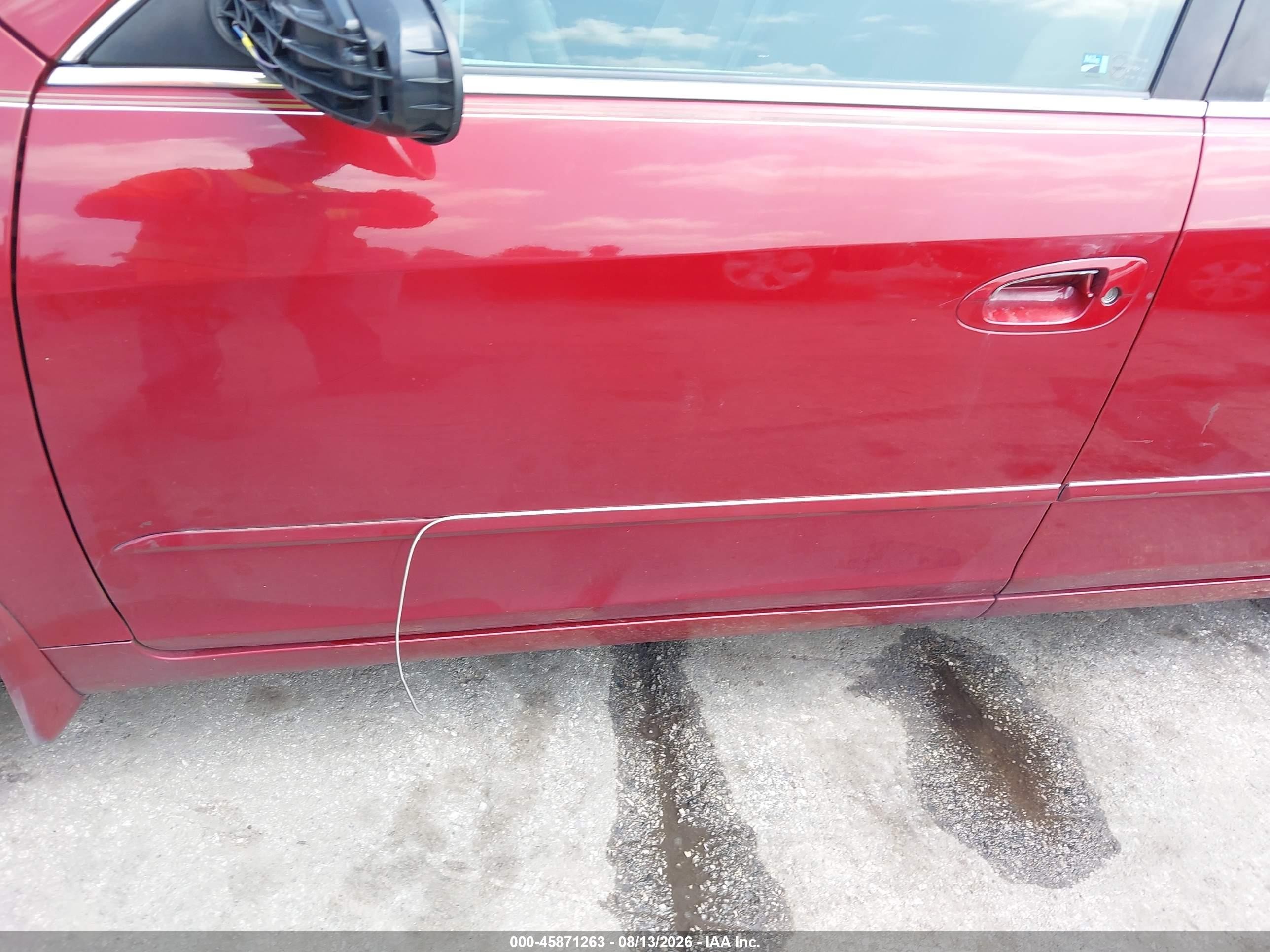 2003 Nissan Altima 2.5 S Red vin: 1N4AL11D33C311546