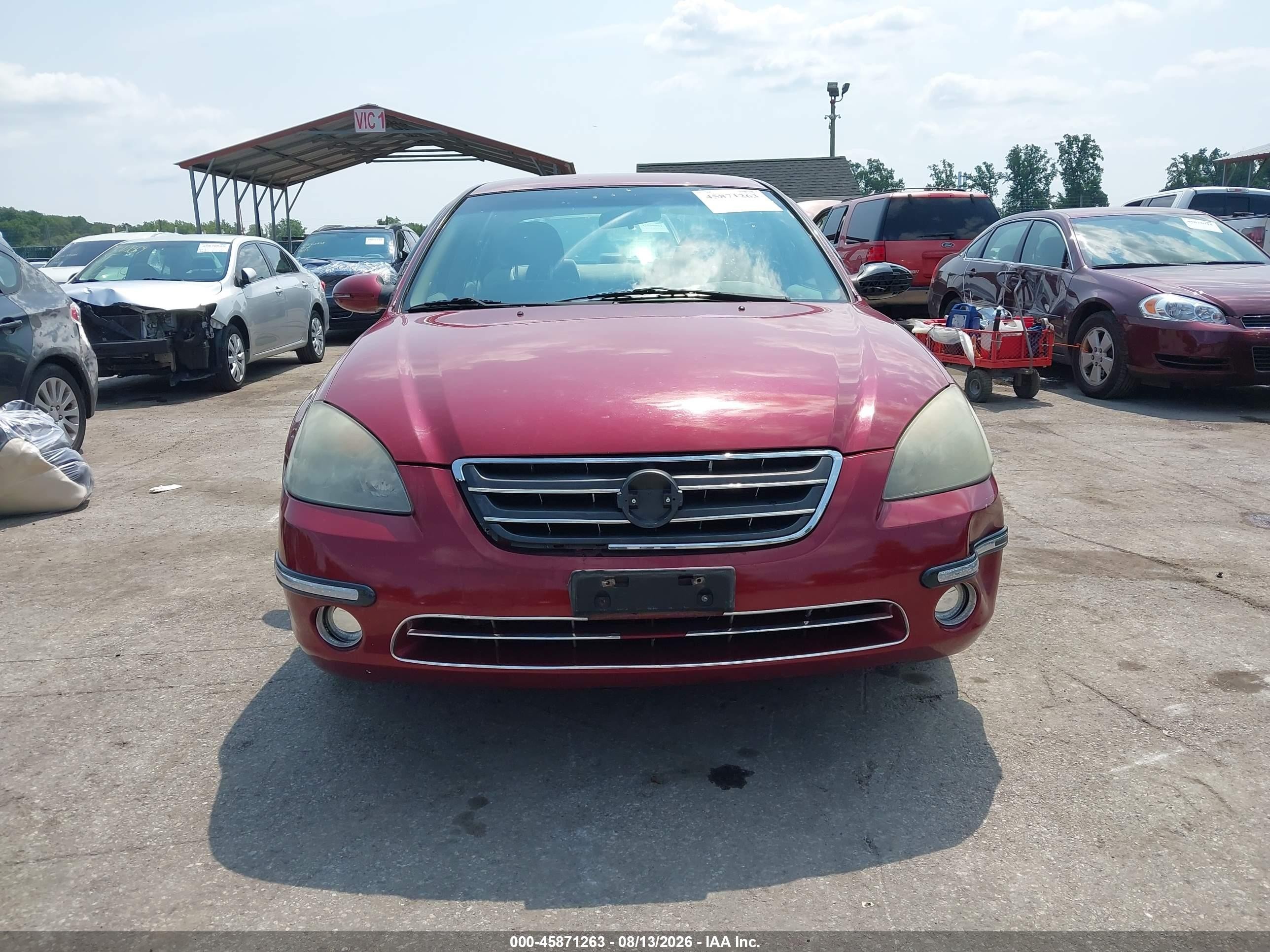 2003 Nissan Altima 2.5 S Red vin: 1N4AL11D33C311546