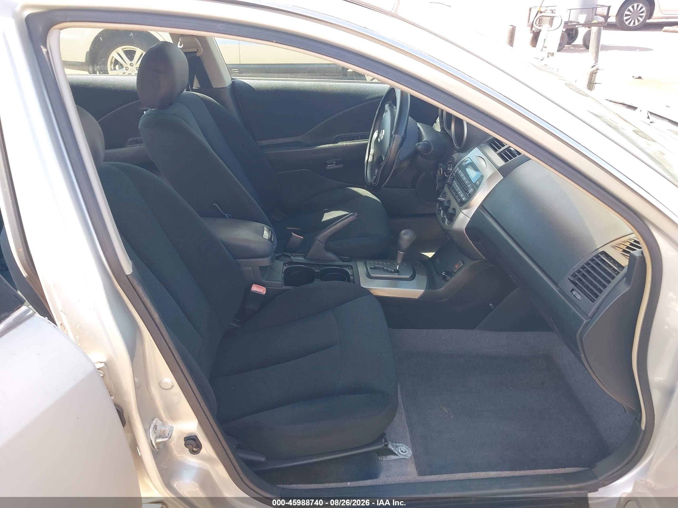 2004 Nissan Altima 2.5 S Silver vin: 1N4AL11D34C158992