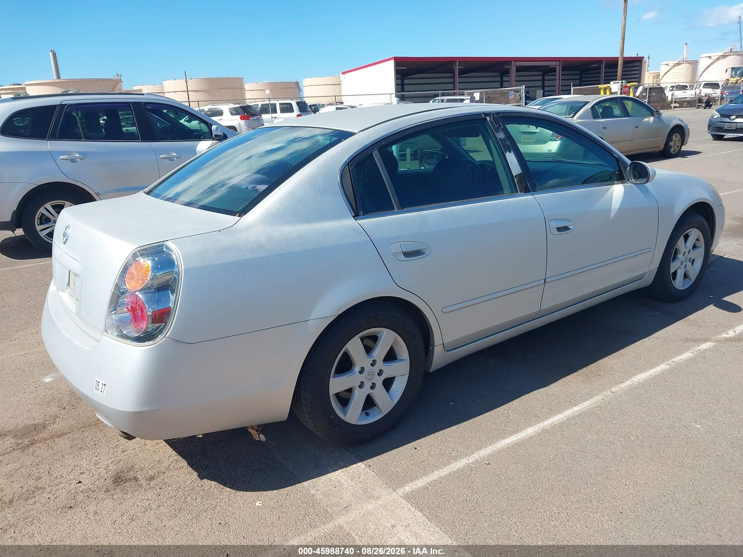 2004 Nissan Altima 2.5 S Silver vin: 1N4AL11D34C158992