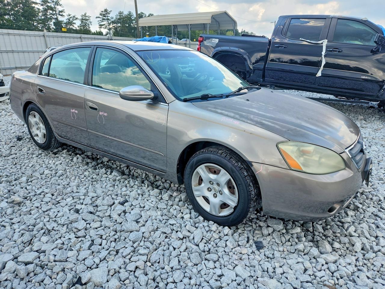 2004 Nissan Altima 2.5 Желто-коричневый vin: 1N4AL11D34C161598