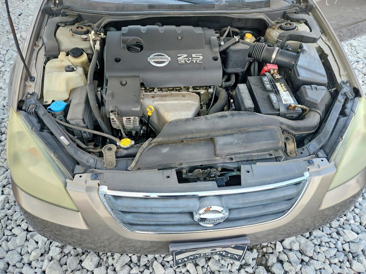 2004 Nissan Altima 2.5 Желто-коричневый vin: 1N4AL11D34C161598