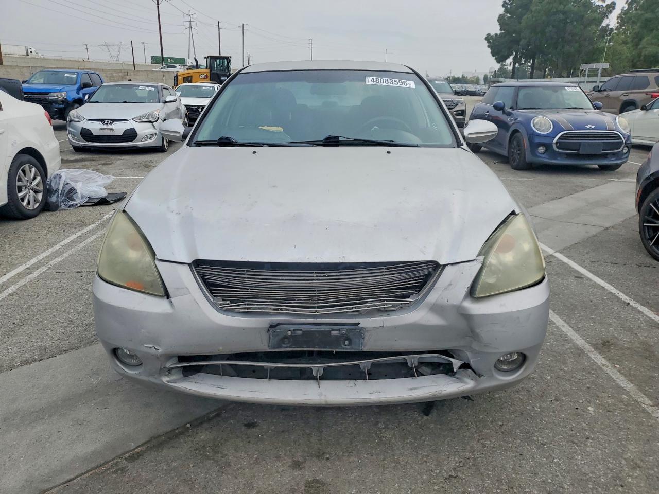 2004 Nissan Altima 2.5 Серебряный vin: 1N4AL11D34C185884