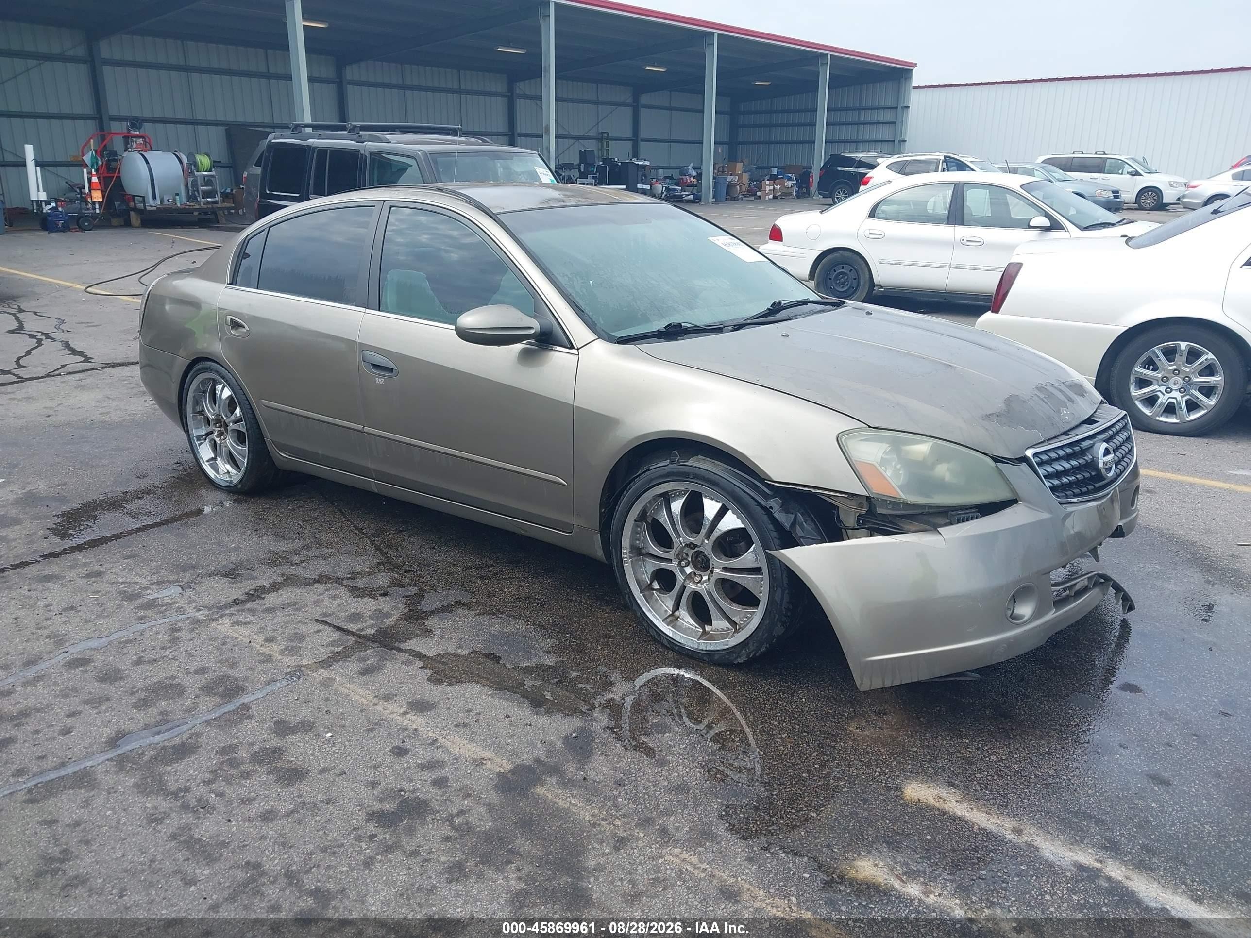 2005 Nissan Altima 2.5 S Бежевый vin: 1N4AL11D35C289423