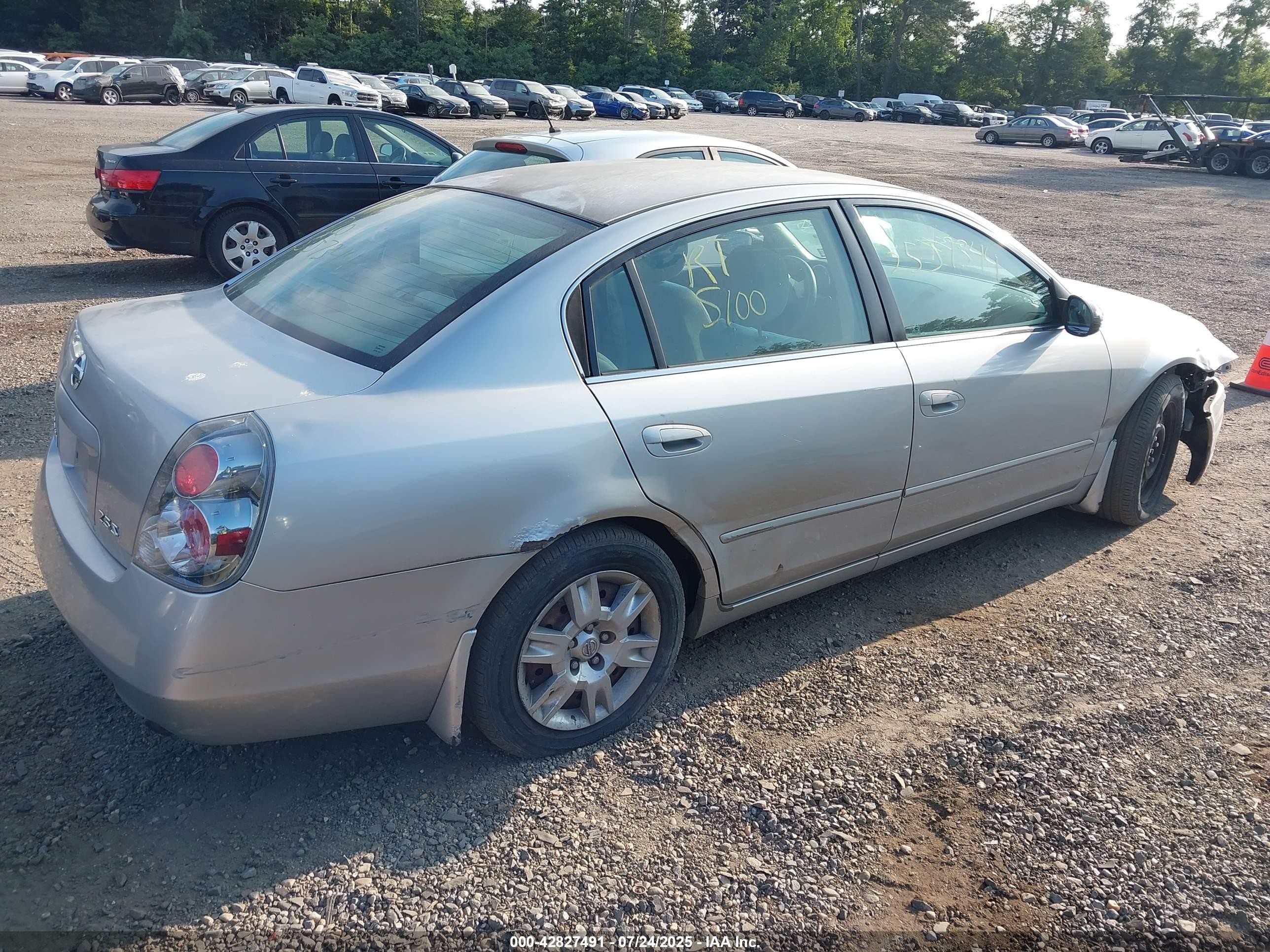 2005 Nissan Altima 2.5 S Gray vin: 1N4AL11D35C331055