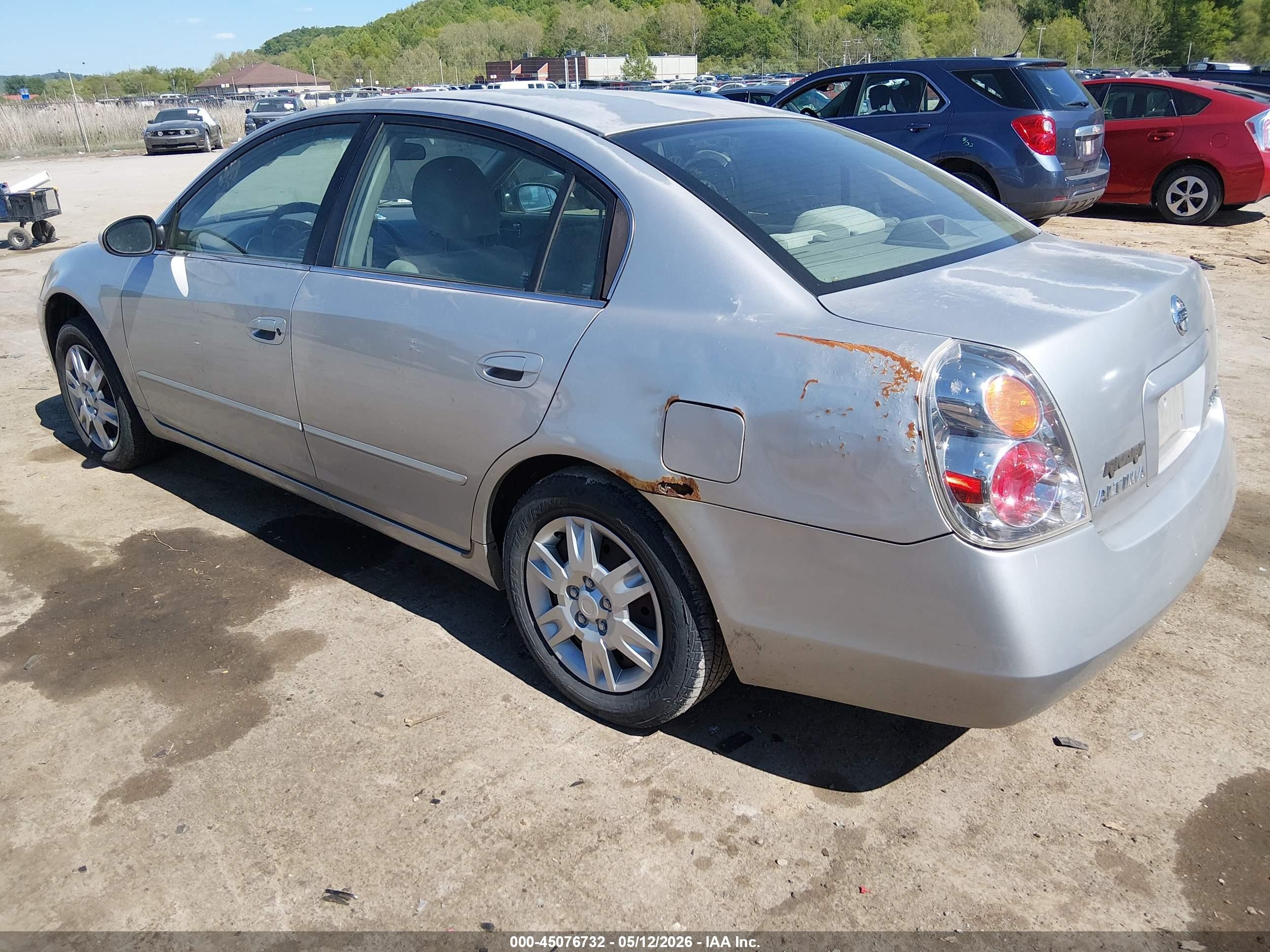 2005 Nissan Altima 2.5 S Silver vin: 1N4AL11D35C343058