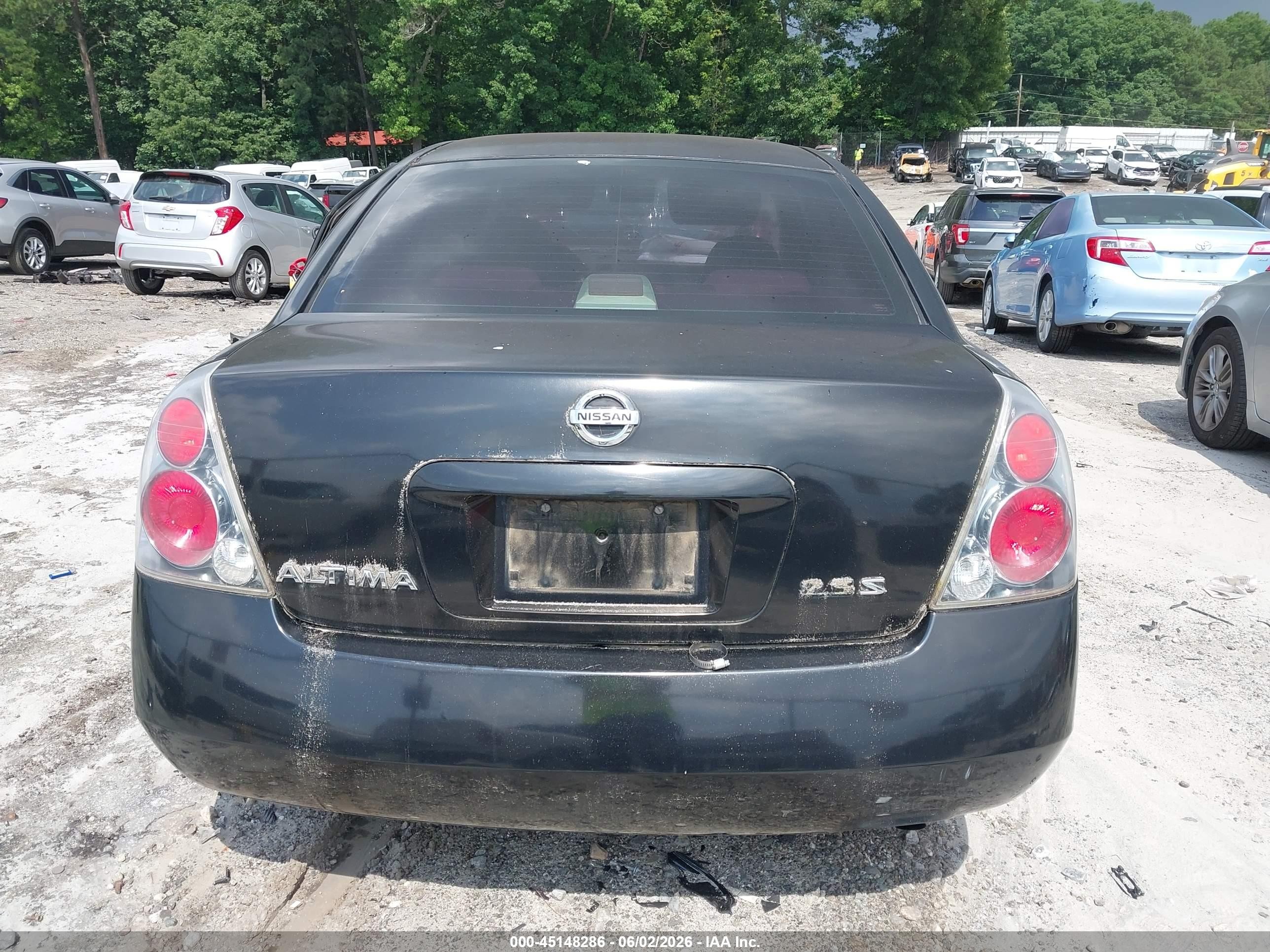 2005 Nissan Altima 2.5 S Black vin: 1N4AL11D35C386511