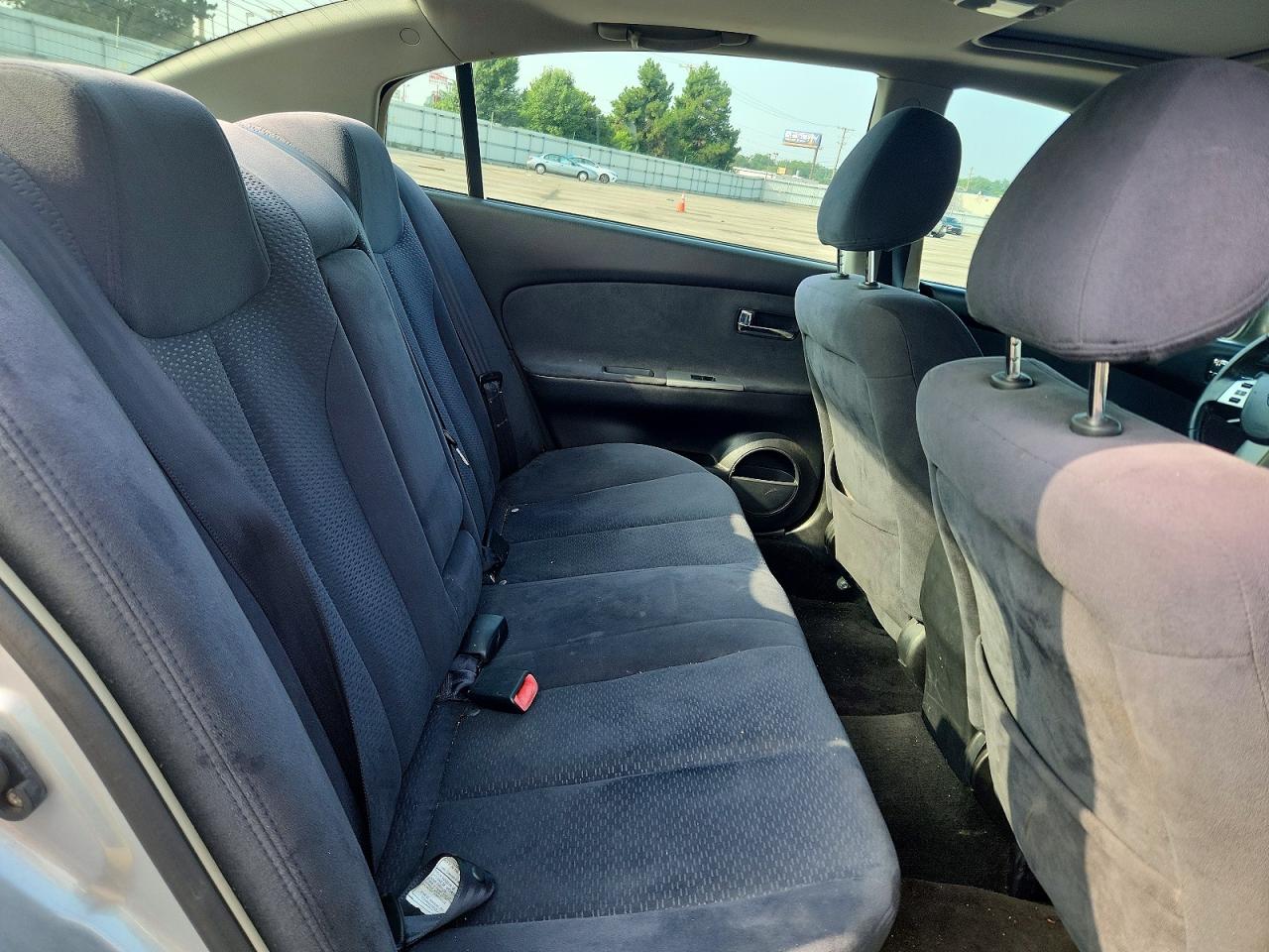 2005 Nissan Altima 2.5 Silver vin: 1N4AL11D35N495930