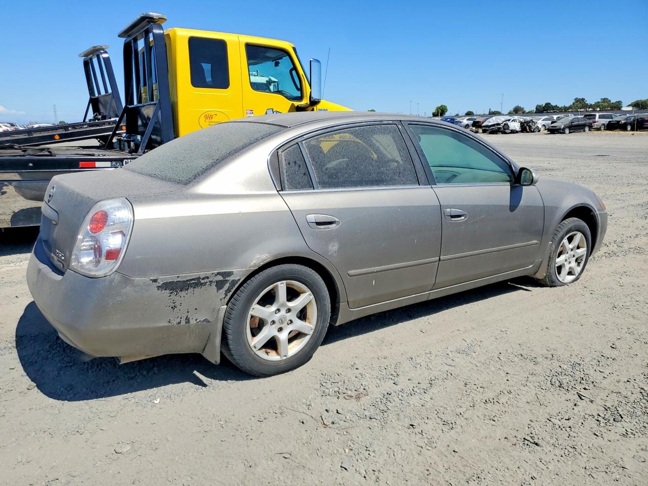 2006 Nissan Altima 2.5 White vin: 1N4AL11D36N367365