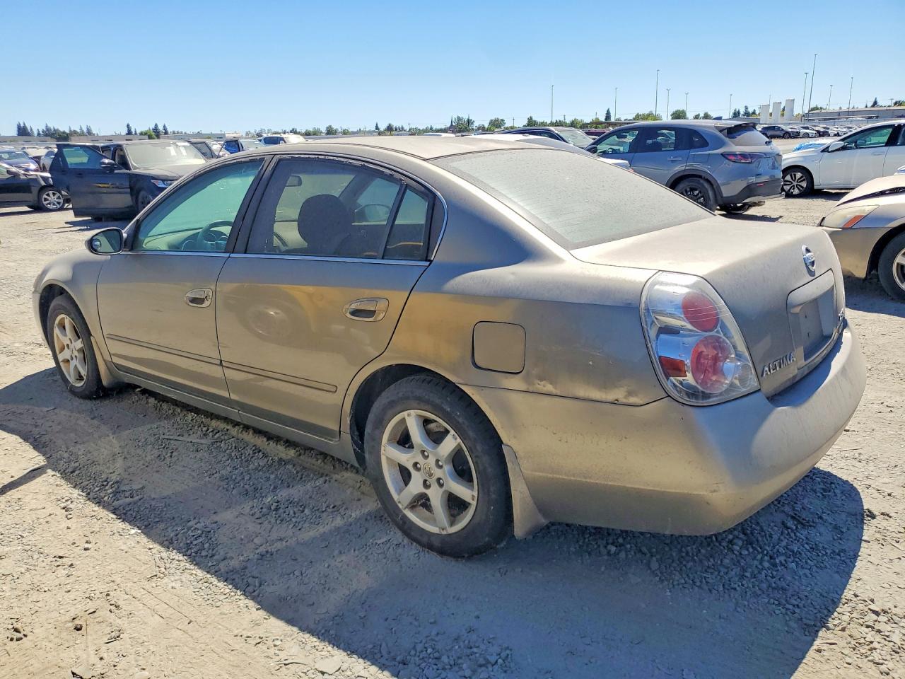 2006 Nissan Altima 2.5 White vin: 1N4AL11D36N367365